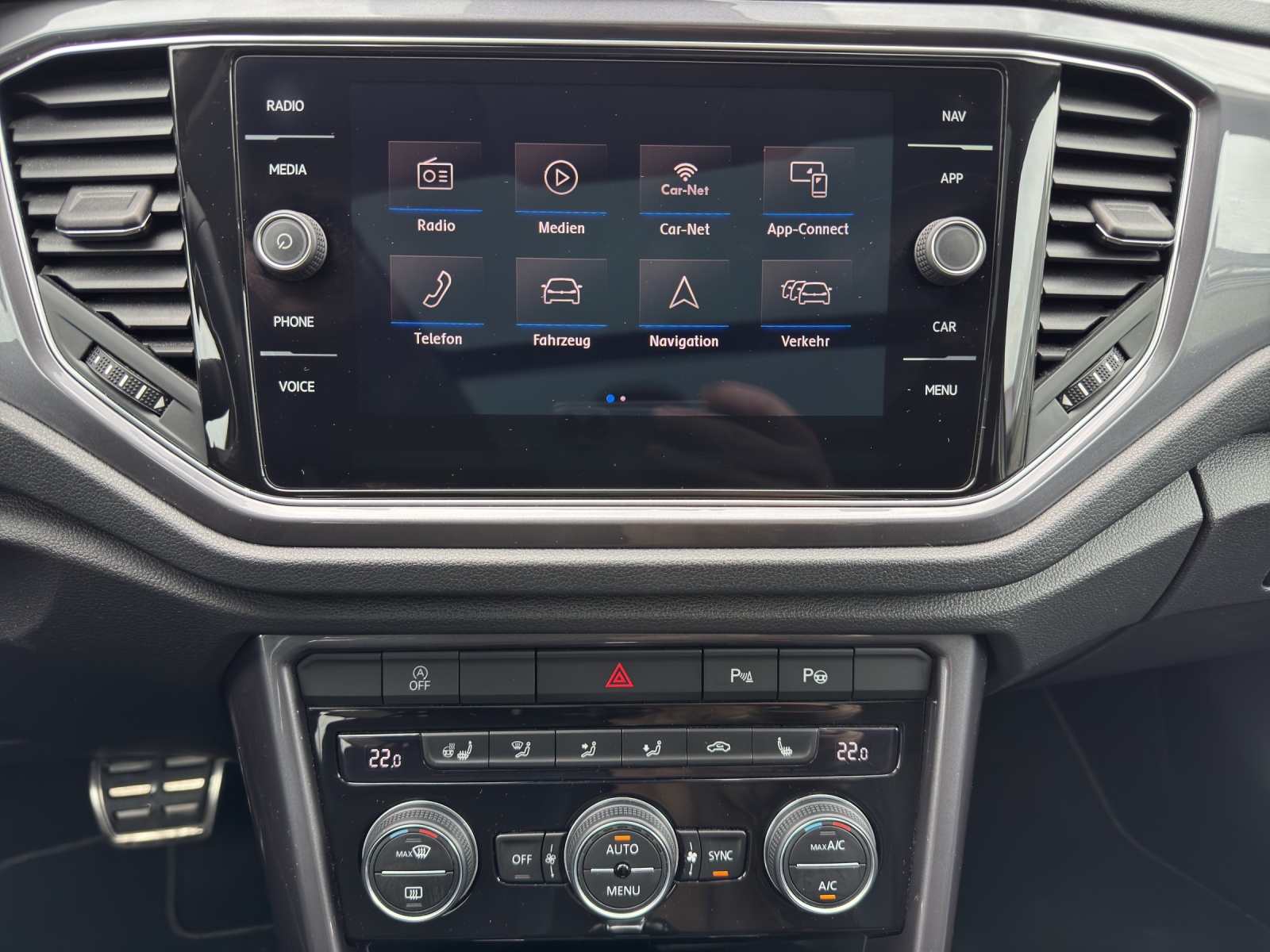 VW T-Roc 2.0 TDI SCR Sport DSG 4Motion-image-10