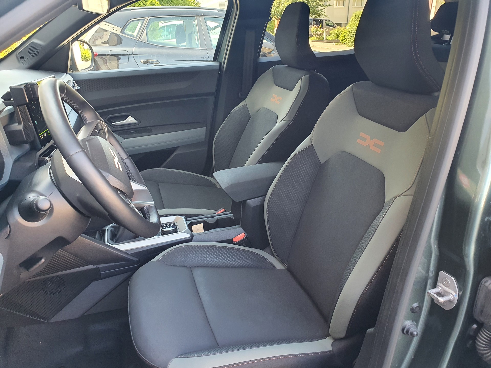 DACIA Duster TCe 130 48V Extreme 4x4-image-6