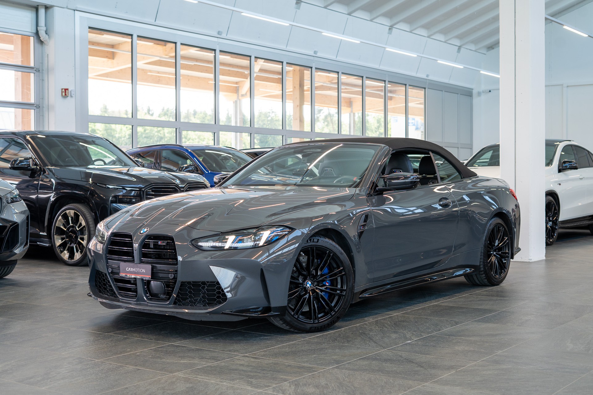 BMW M4 Competition xDrive Cabrio LCI / Head-Up Display / Harman Kardon / 360° Kamera-showroom-element-1