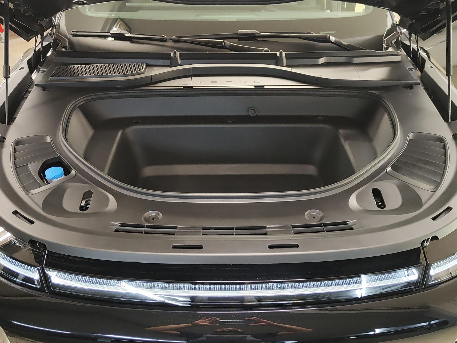 XPENG G9 Performance AWD-image-21