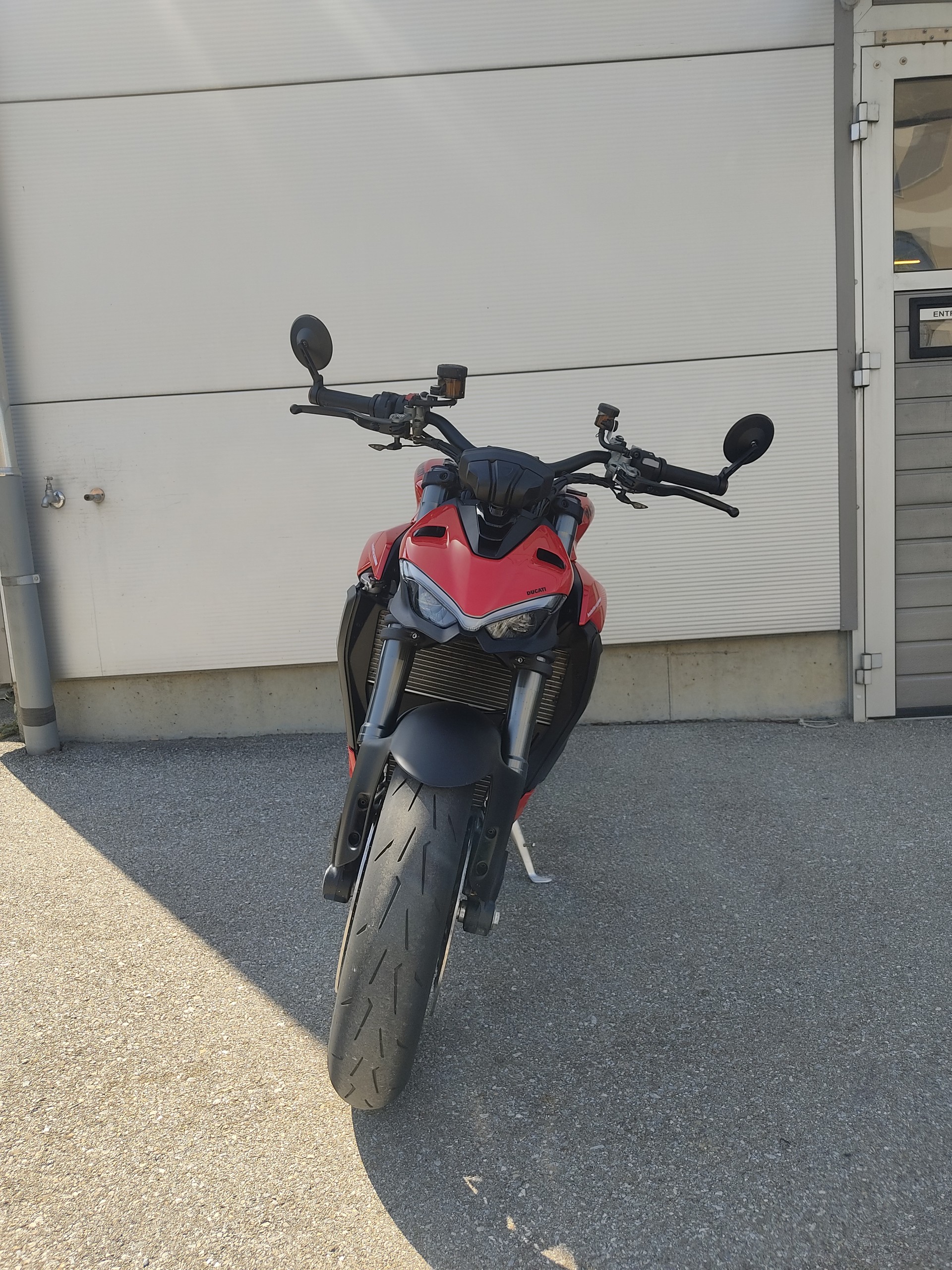 DUCATI Streetfighter V2-image-7
