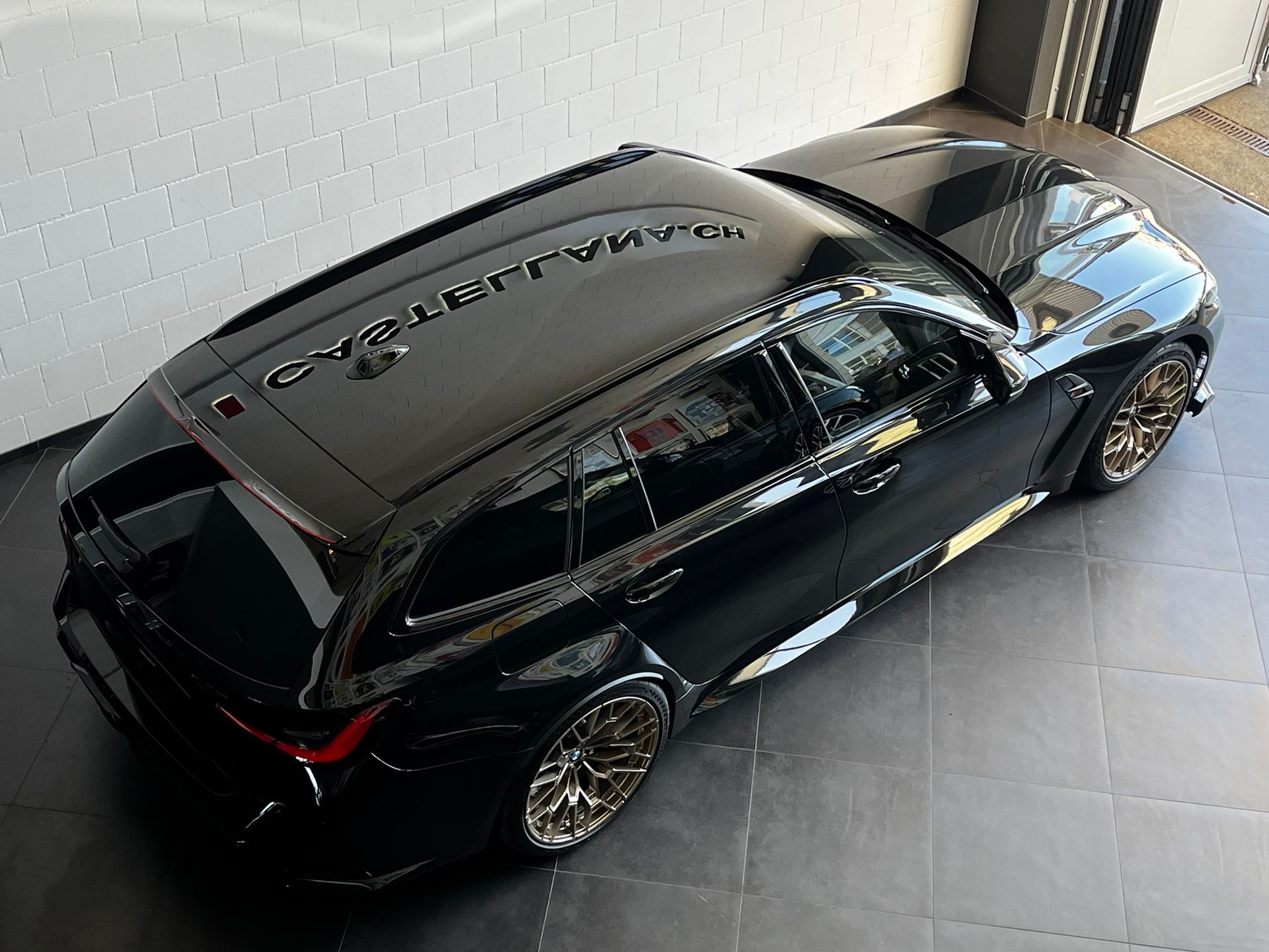 BMW M3 CS Touring xDrive-image-8