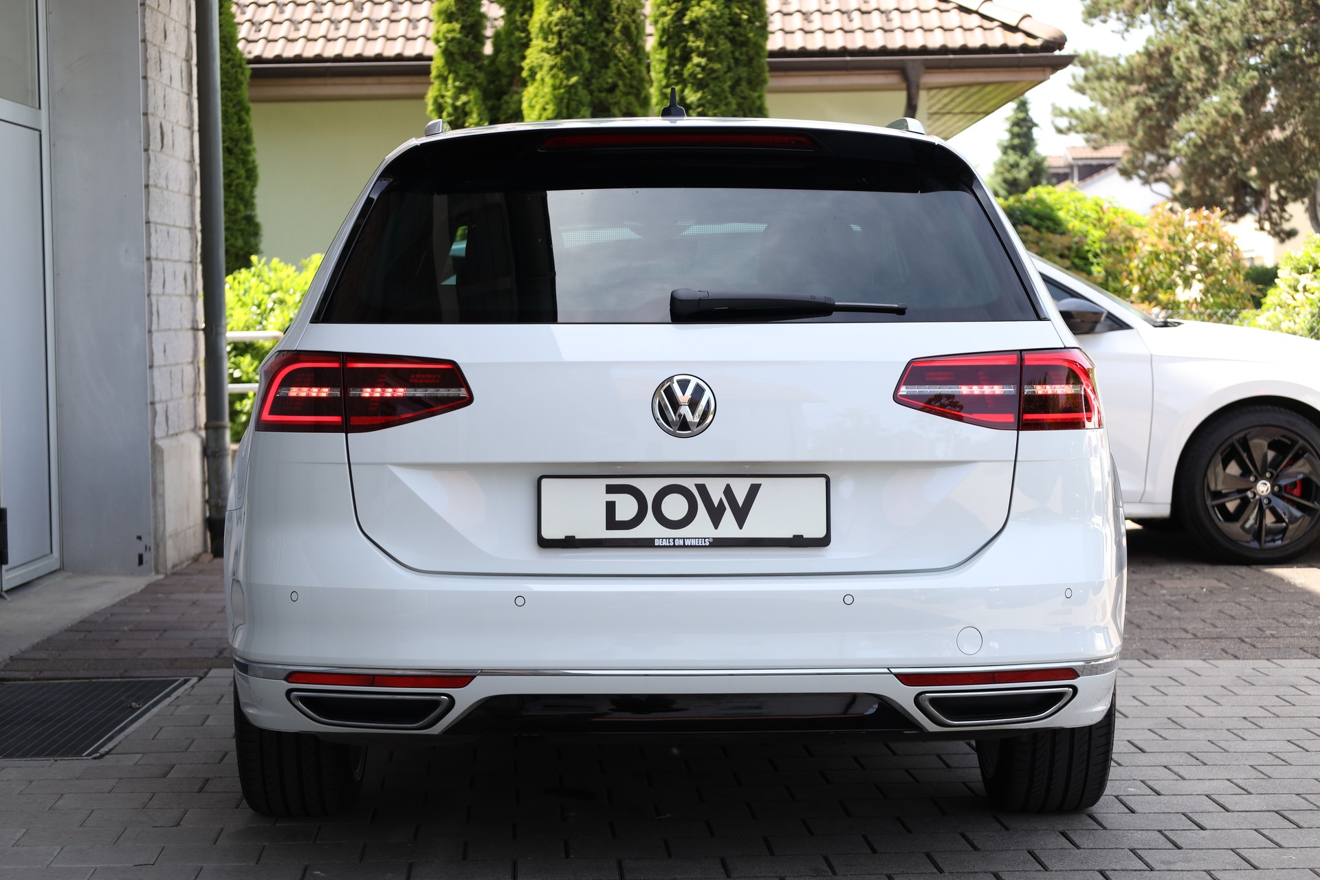 VW Passat Variant 2.0 TDI SCR BMT Highline DSG-image-6