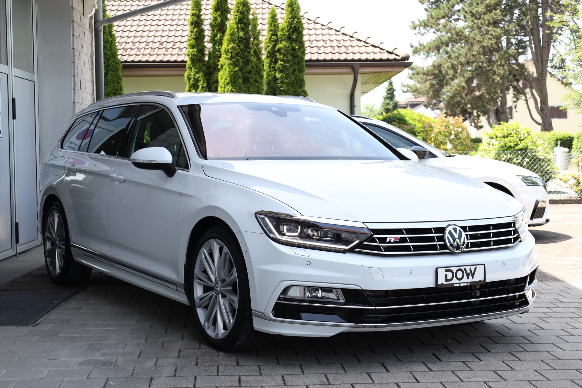 VW Passat Variant 2.0 TDI SCR BMT Highline DSG-showroom-element-1