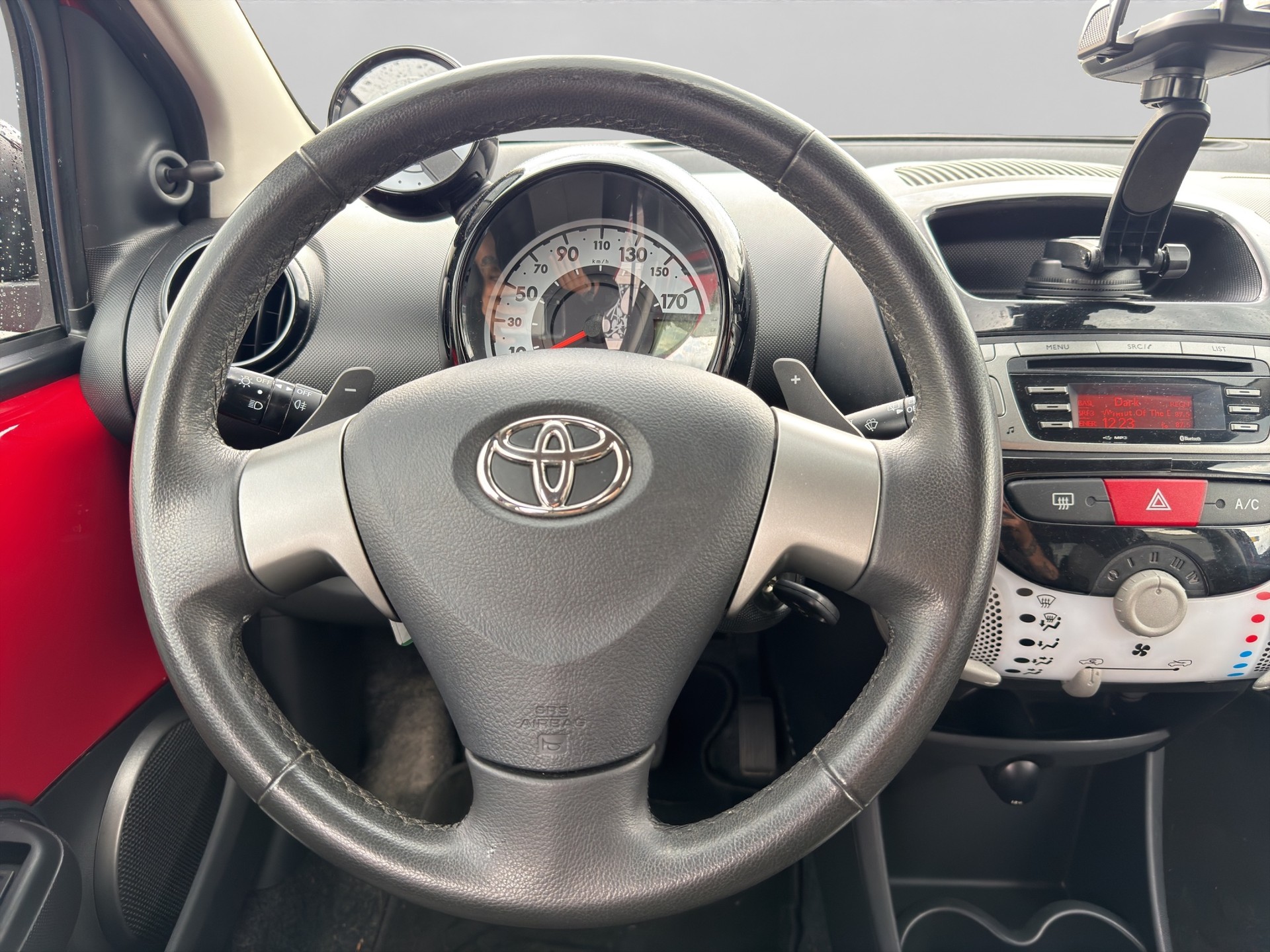 TOYOTA Aygo 1.0 VVT-i Luna Multimode-image-9