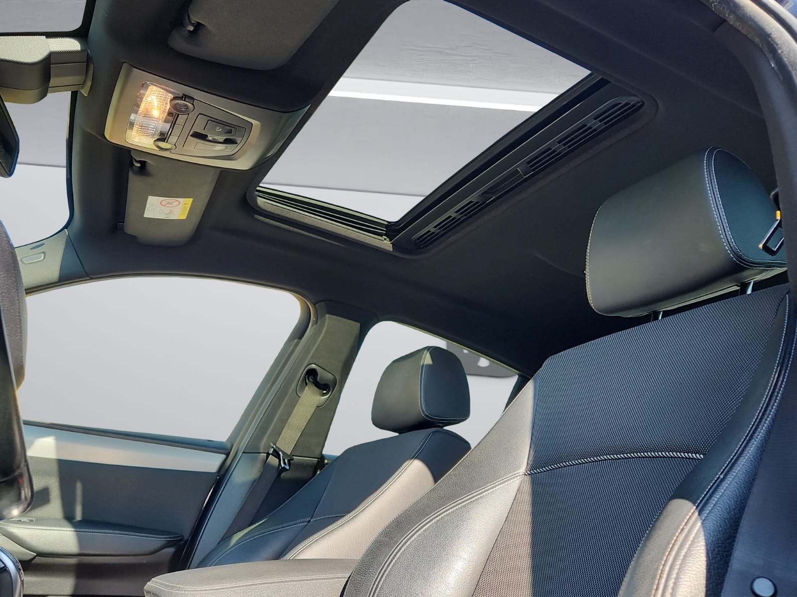 BMW X4 xDrive 35i xLine Steptronic-image-8