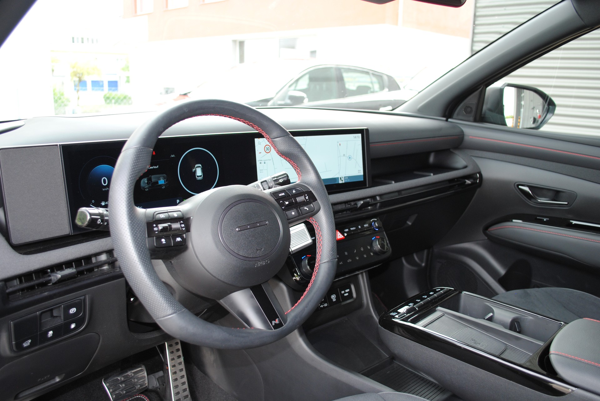HYUNDAI Tucson 1.6 TGDI PHEV N-Line 4WD-image-11