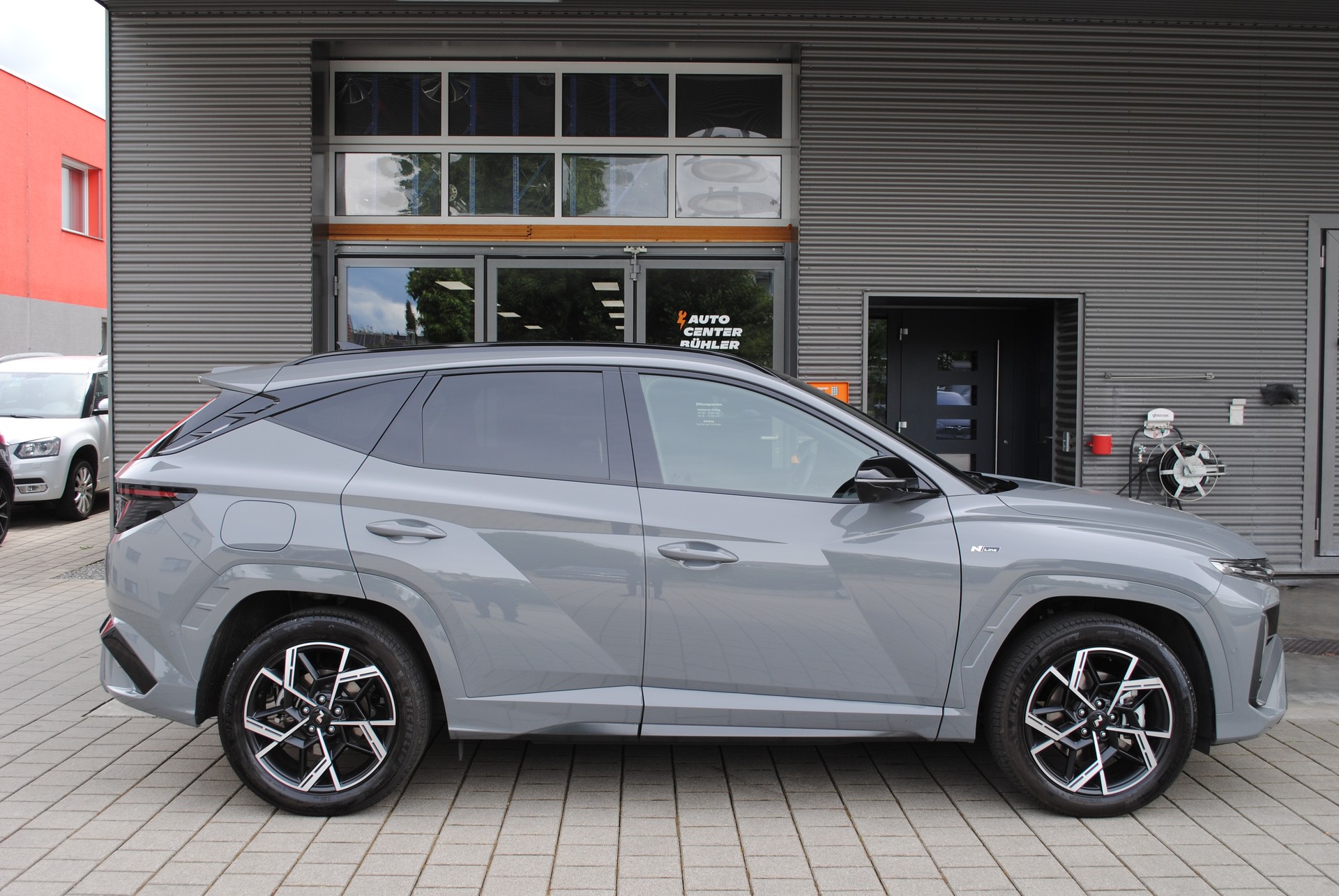 HYUNDAI Tucson 1.6 TGDI PHEV N-Line 4WD-image-8
