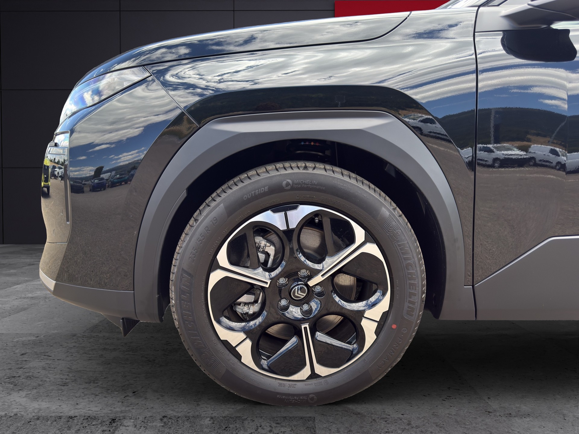 CITROEN C5 Aircross 73 kWh Plus-image-3