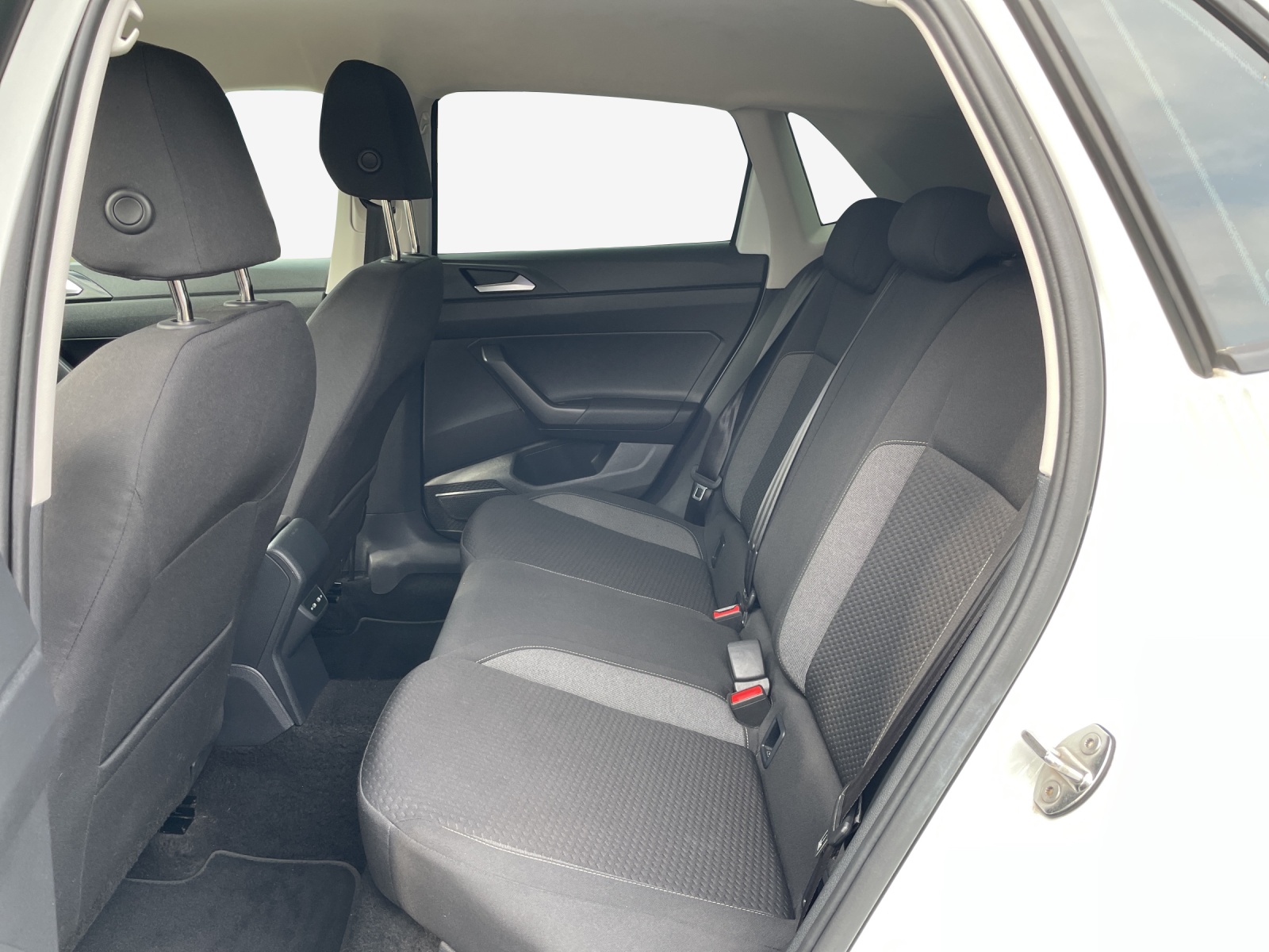 VW Polo 1.0 TSI Life-image-11