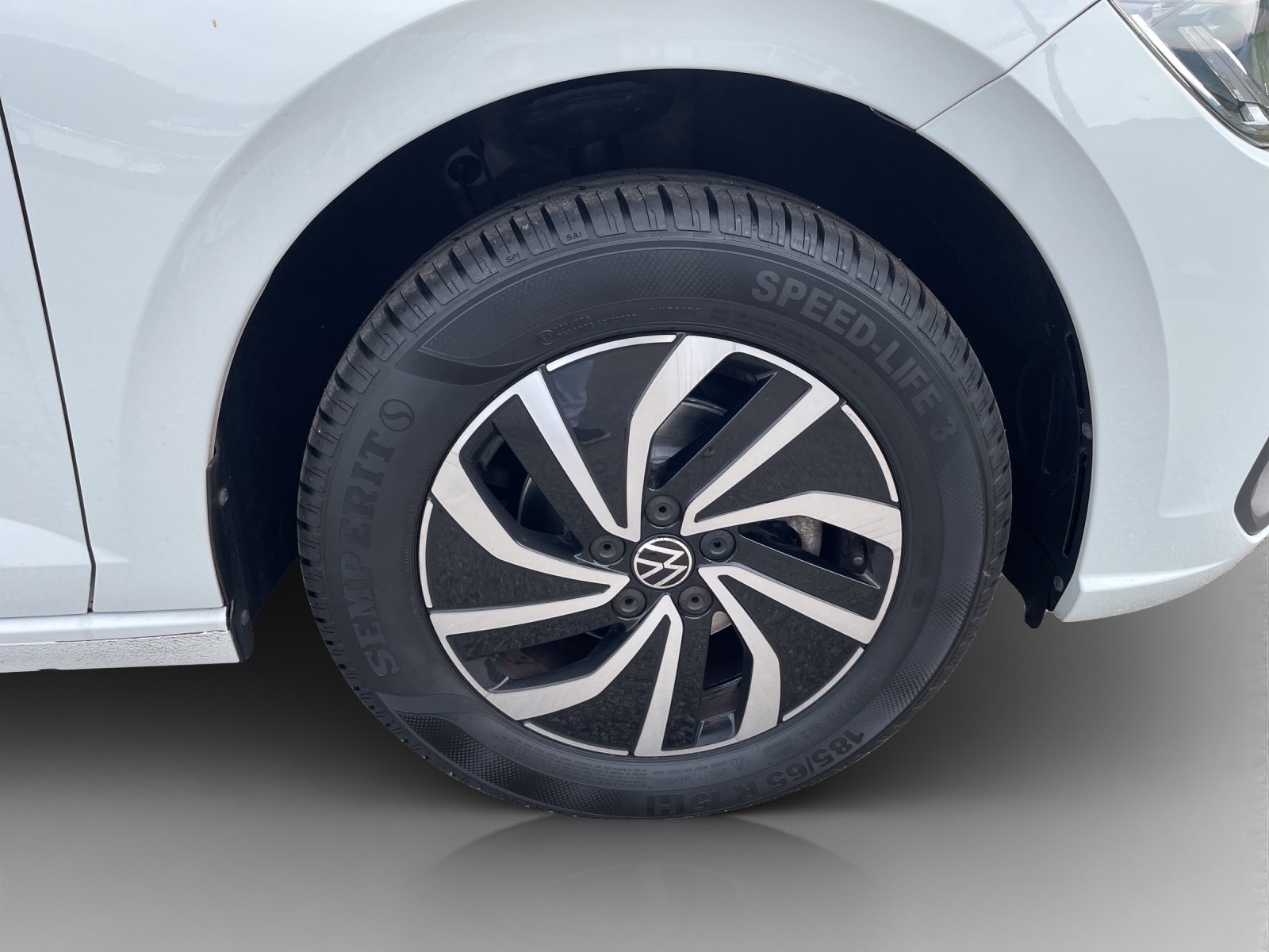 VW Polo 1.0 TSI Life-image-13