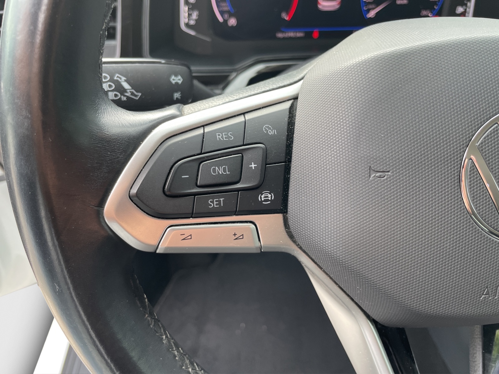 VW Polo 1.0 TSI Life-image-14