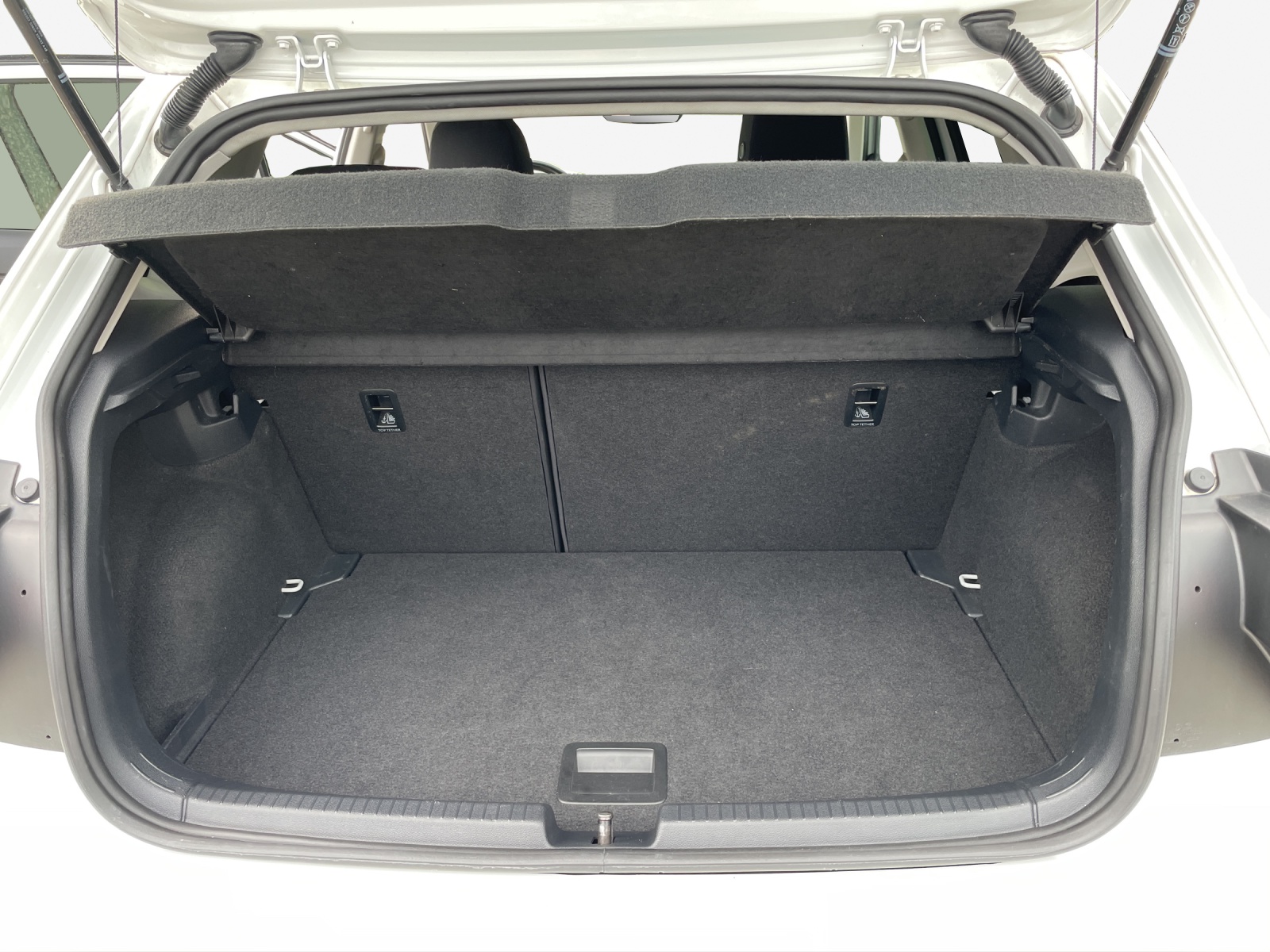 VW Polo 1.0 TSI Life-image-12