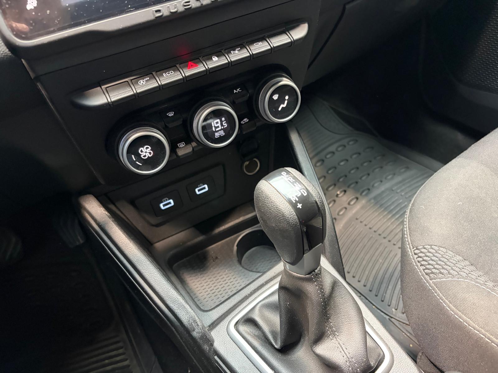 DACIA Duster TCe 150 Prestige EDC 4x2-image-23