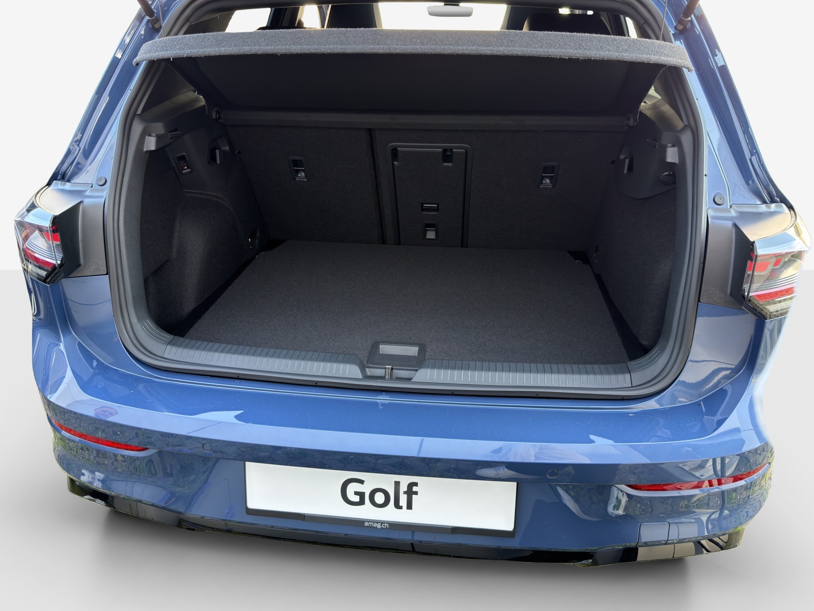 VW Golf R-Line 1.5eTSI 150PS-image-12