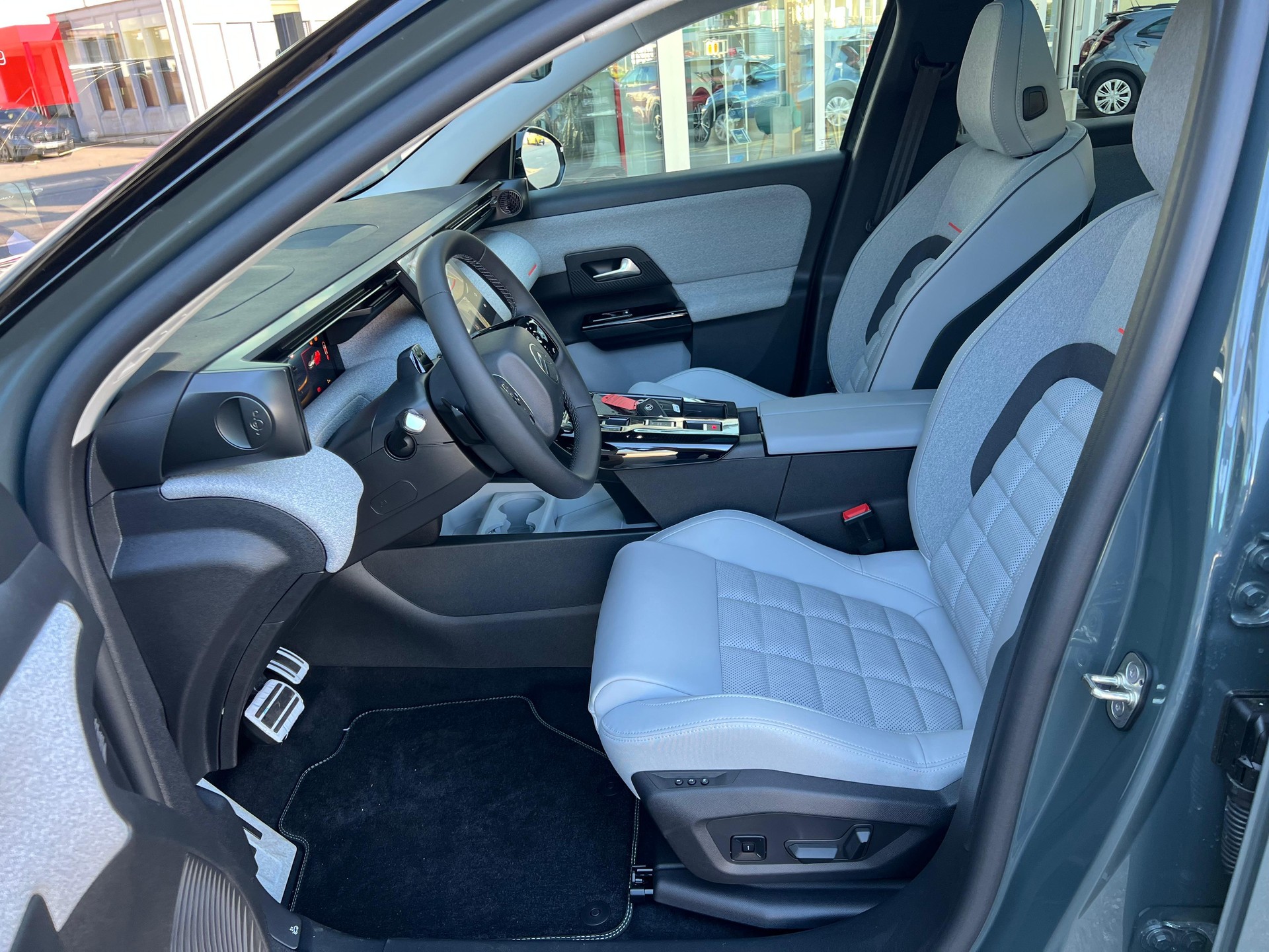 CITROEN C5 Aircross 1.6 Plug-in Hybrid Max-image-16