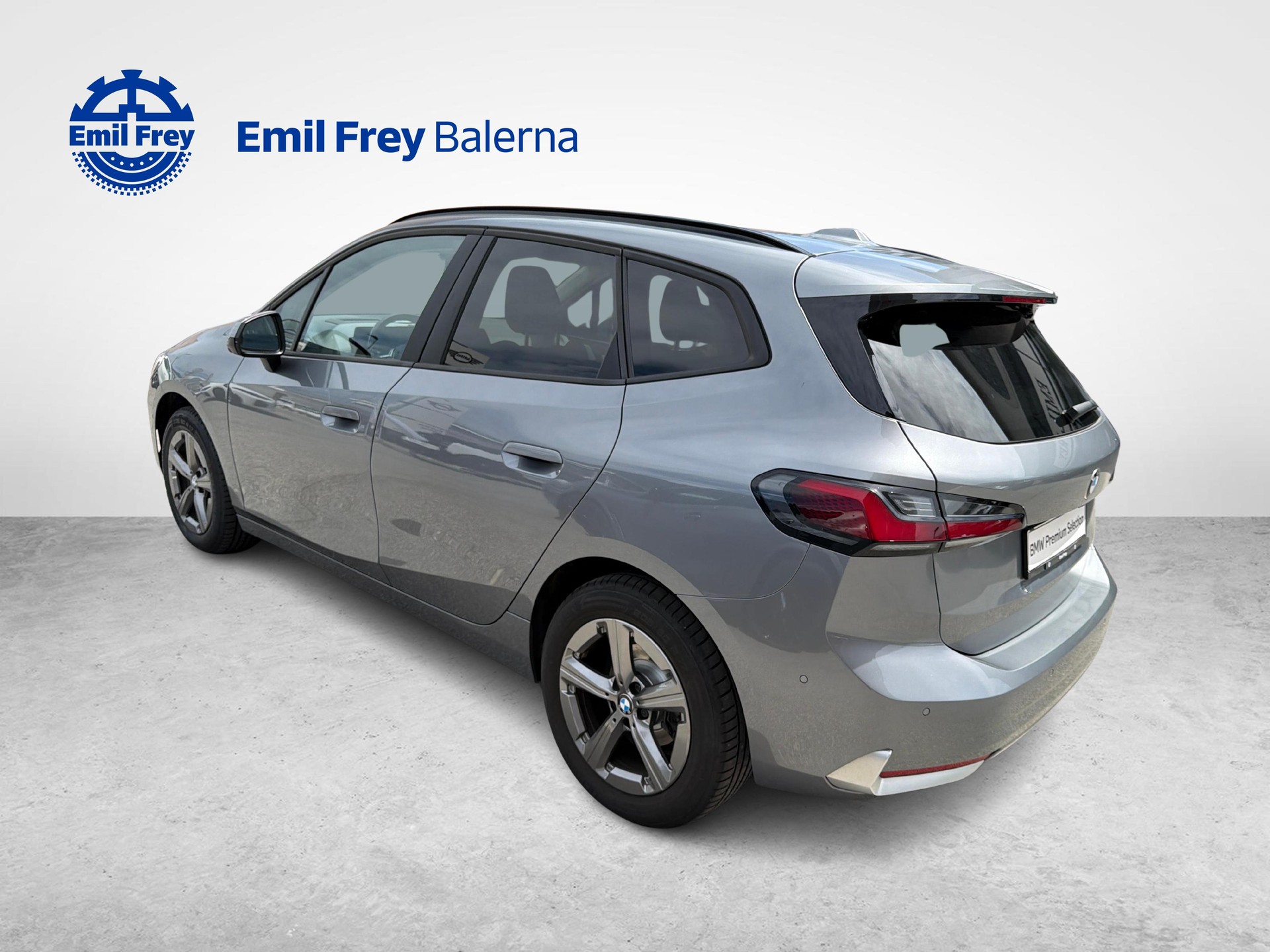BMW 218i Active Tourer-image-3