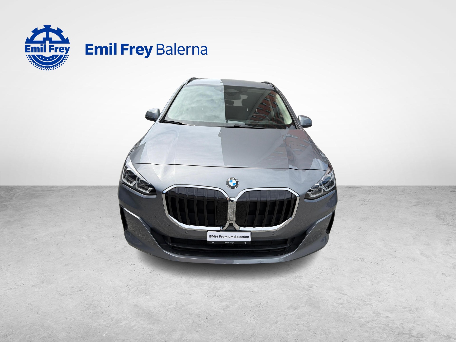 BMW 218i Active Tourer-image-8