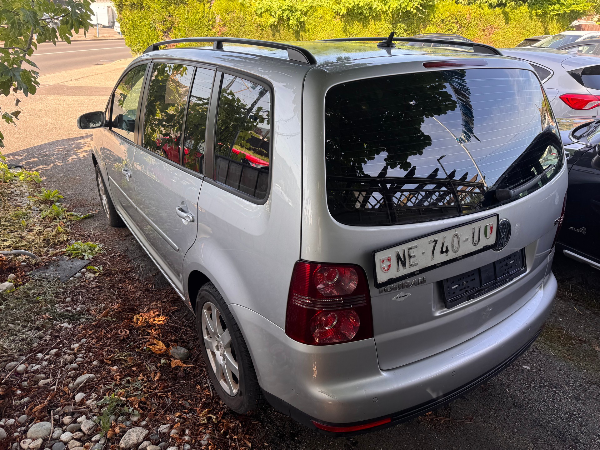 VW Touran 1.4 TSI Trendline-image-3
