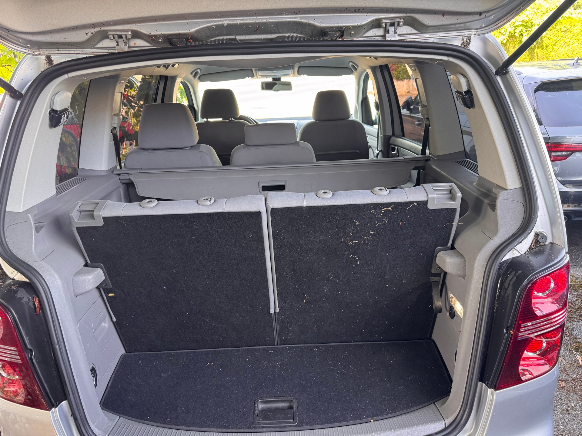 VW Touran 1.4 TSI Trendline-image-5