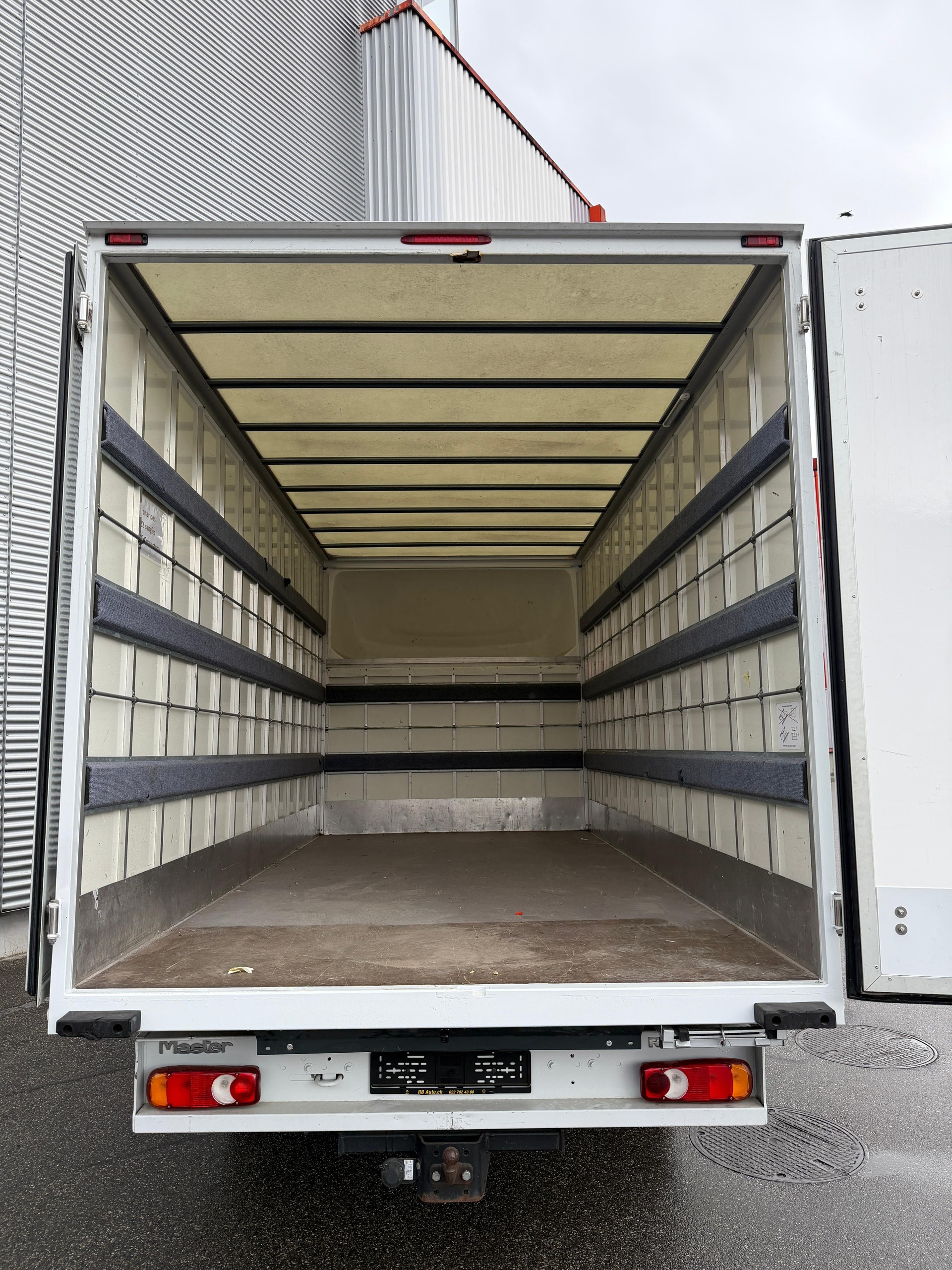 RENAULT Master P45 2.3 Blue dCi 165 L4H3 DB / RJ-image-6
