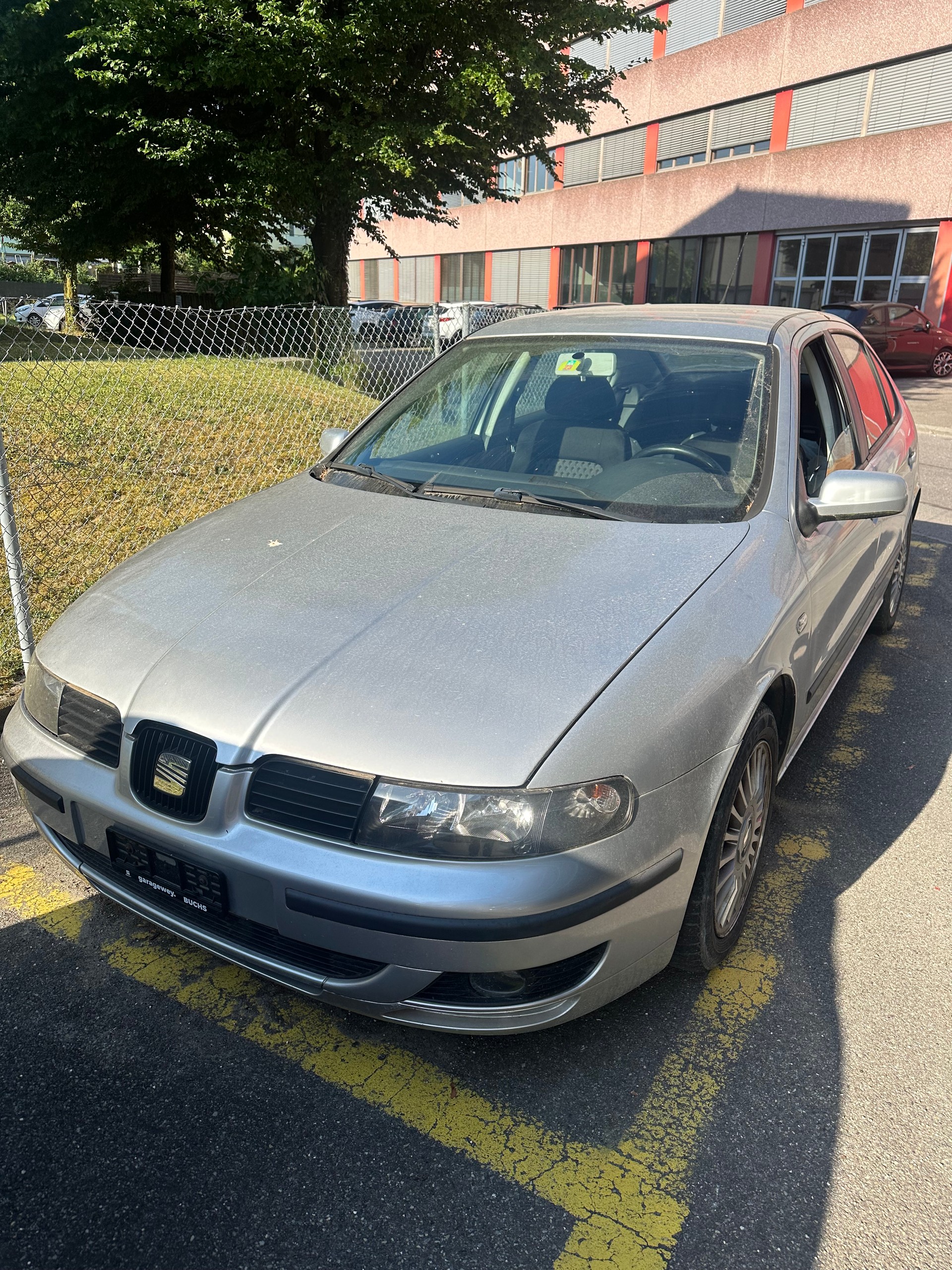 SEAT Leon 1.8 T Sport-image-0