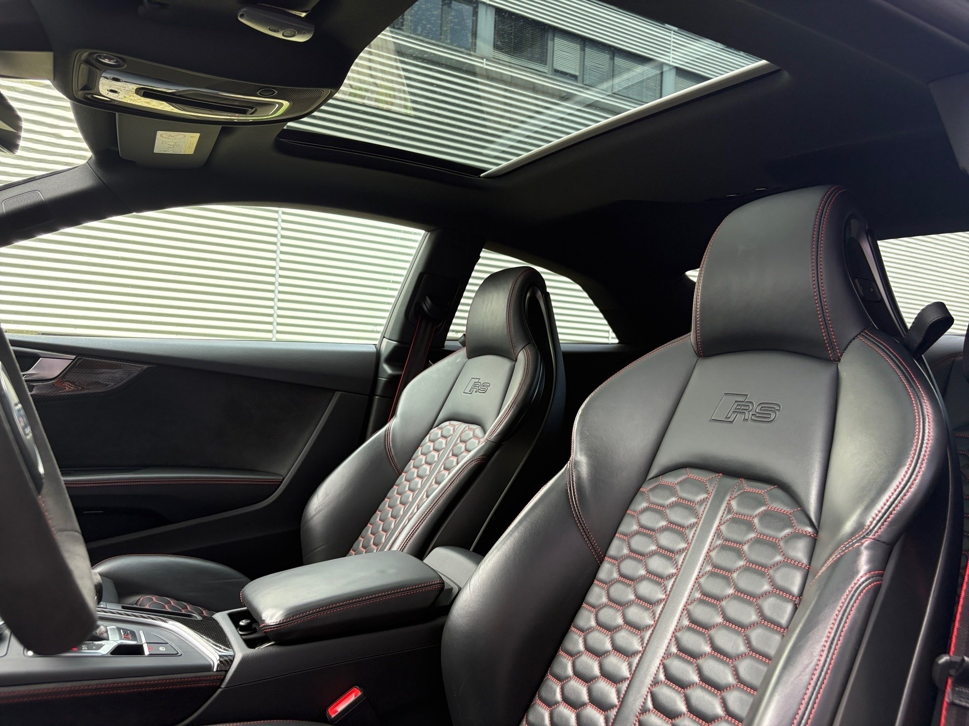 AUDI RS5 Coupé 2.9 TFSI quattro tiptronic-image-18