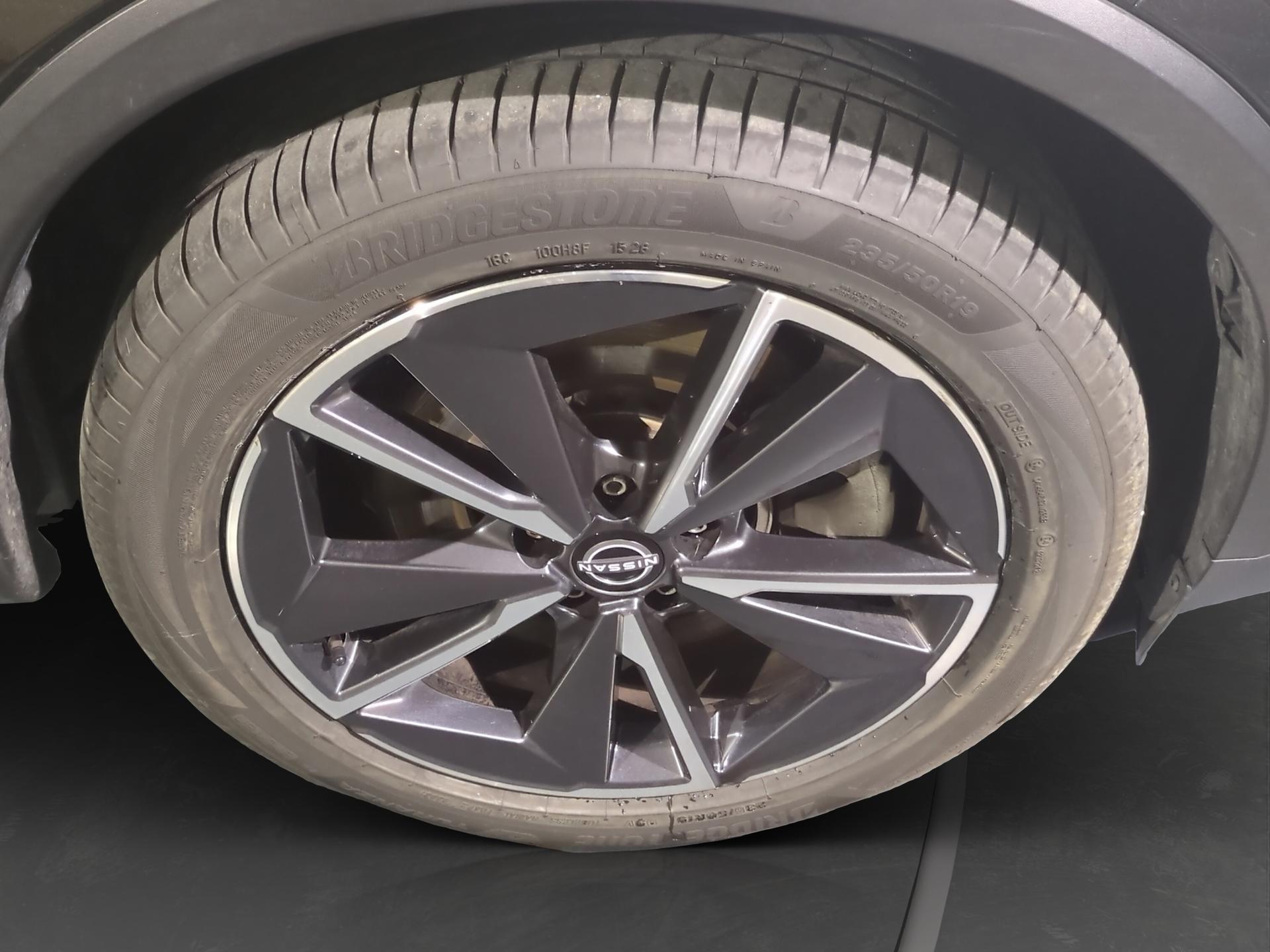 NISSAN Qashqai 1.5 VC-T e-Power Tekna-image-17
