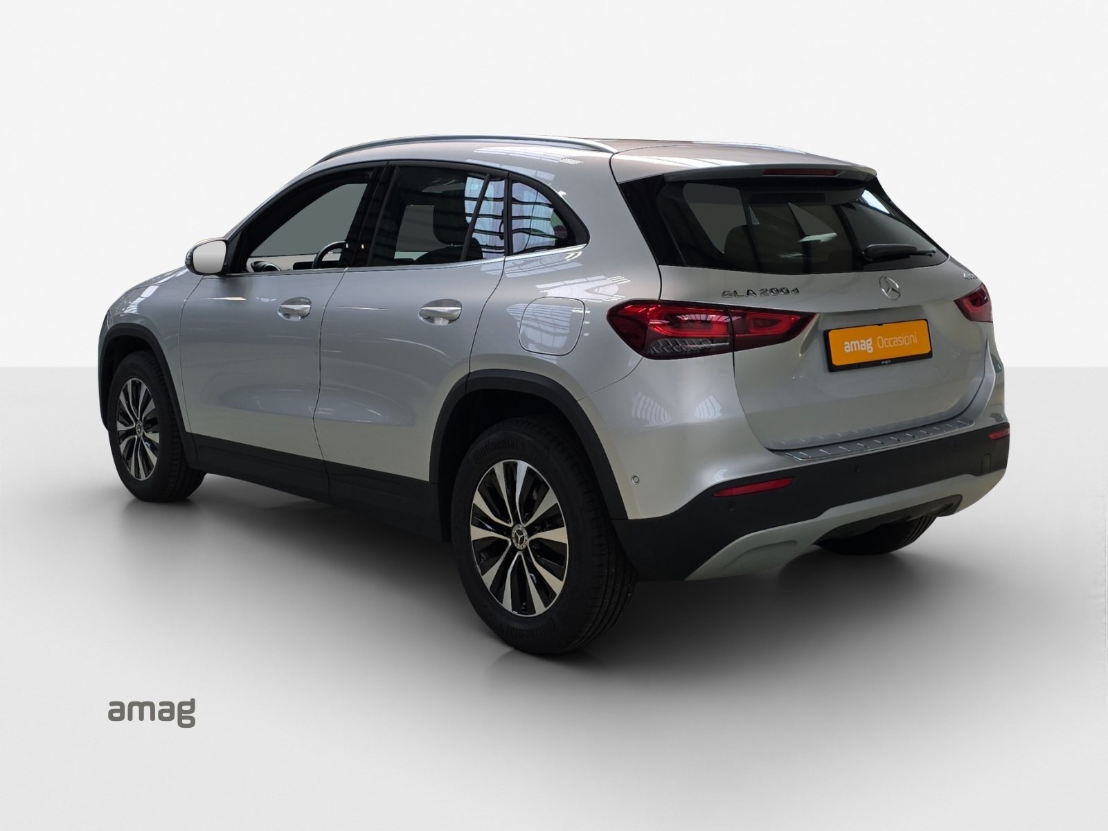 MERCEDES-BENZ GLA 200d 4Matic Progressive 8G-DCT-image-2