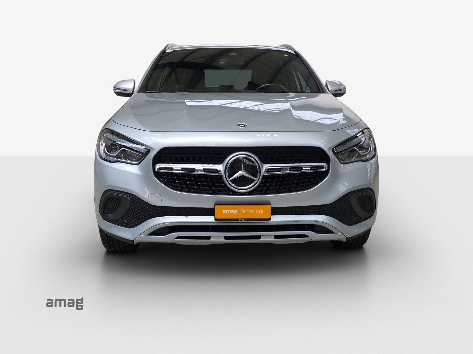 MERCEDES-BENZ GLA 200d 4Matic Progressive 8G-DCT-image-6