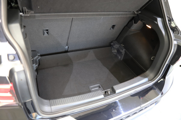VW T-Cross 1.0 TSI R-LineDSG-image-11