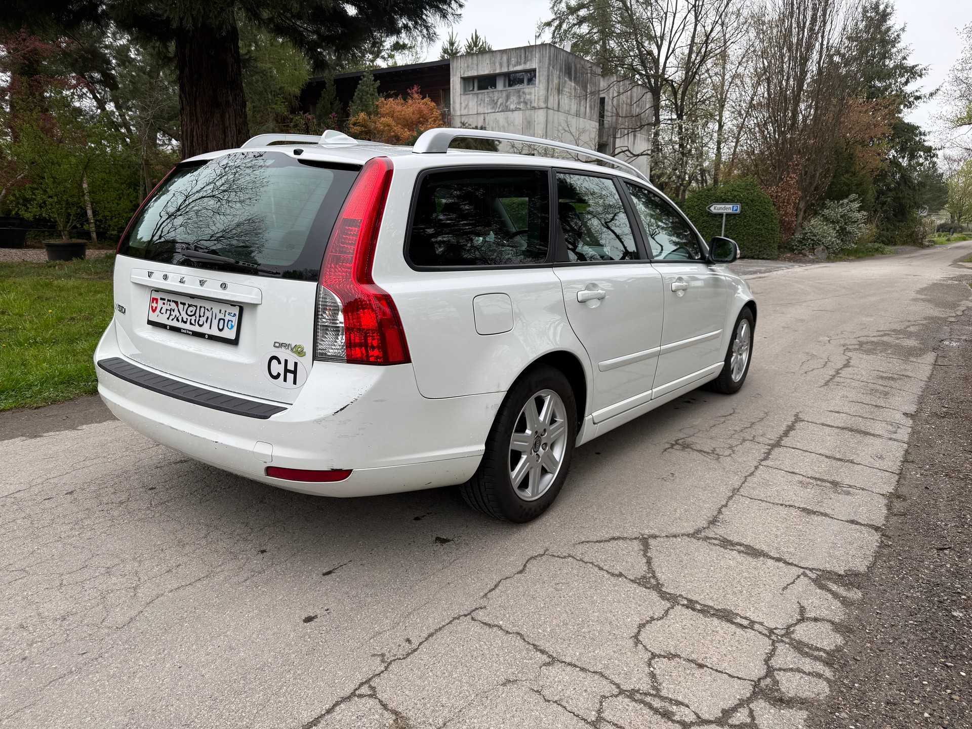 VOLVO V50 DRIVe Start/Stop Kinetic-image-5