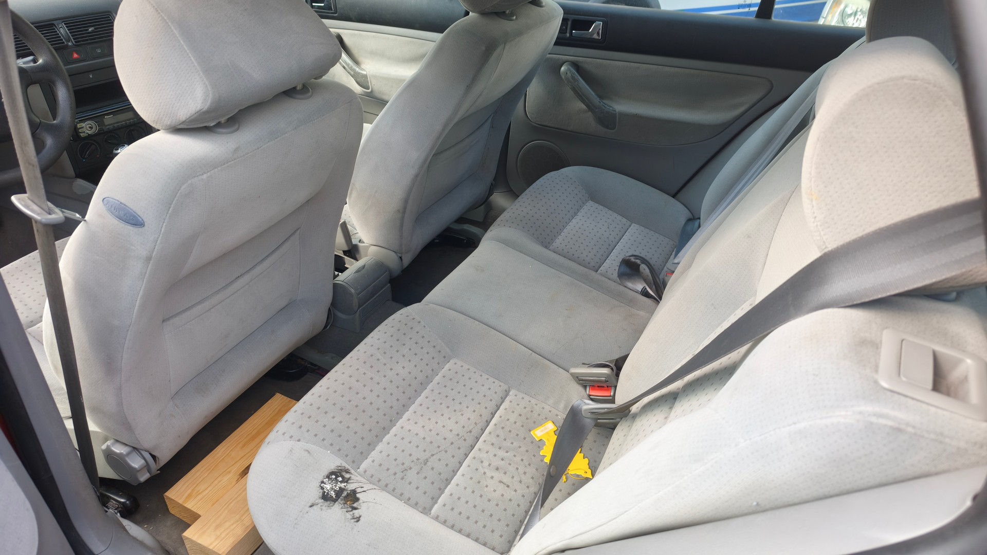 VW Golf 1.8 Comfortline 4Motion-image-6