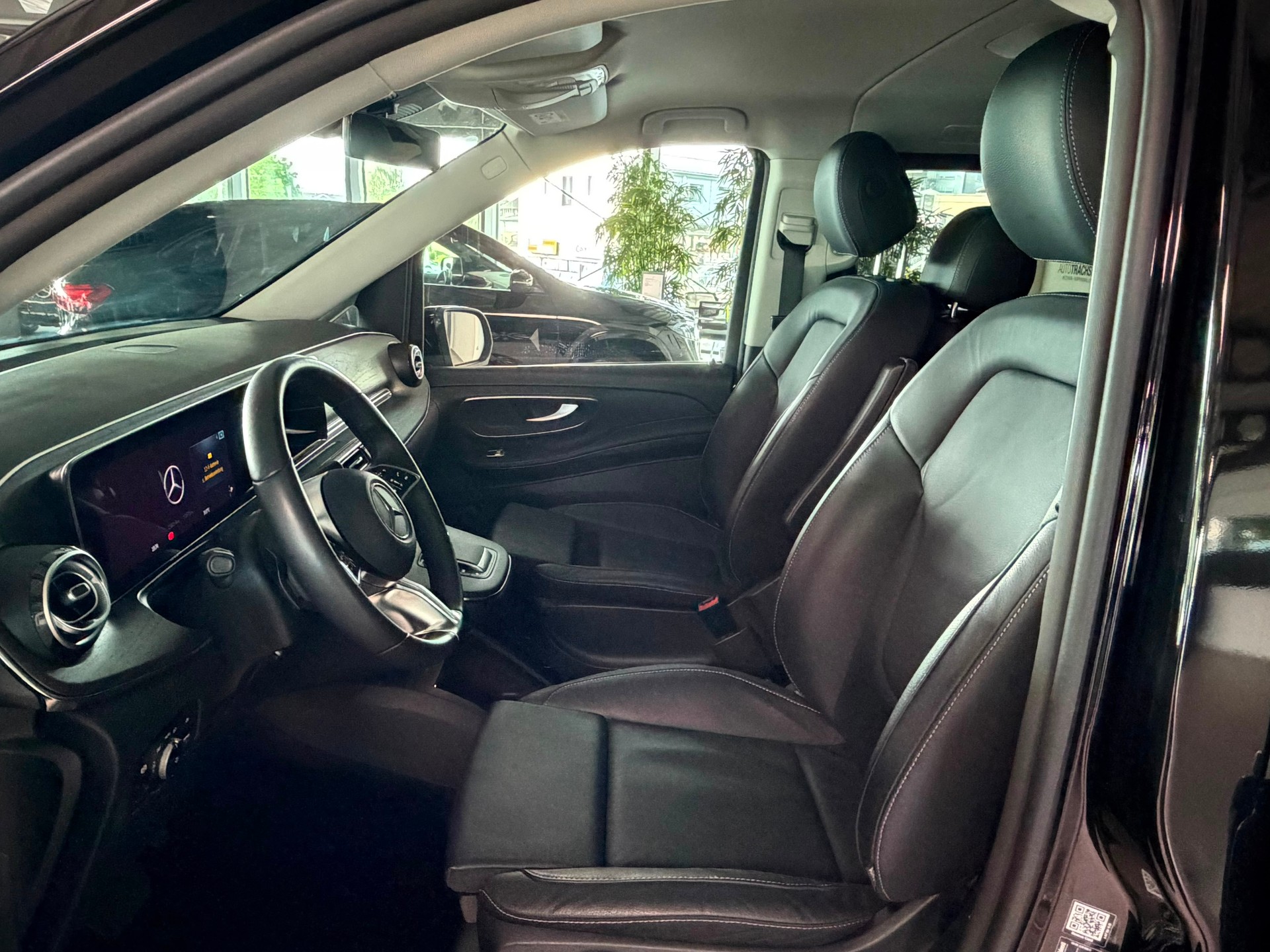 MERCEDES-BENZ V 250 d 4MATIC AVANTGARDE Lang (FL)-image-7