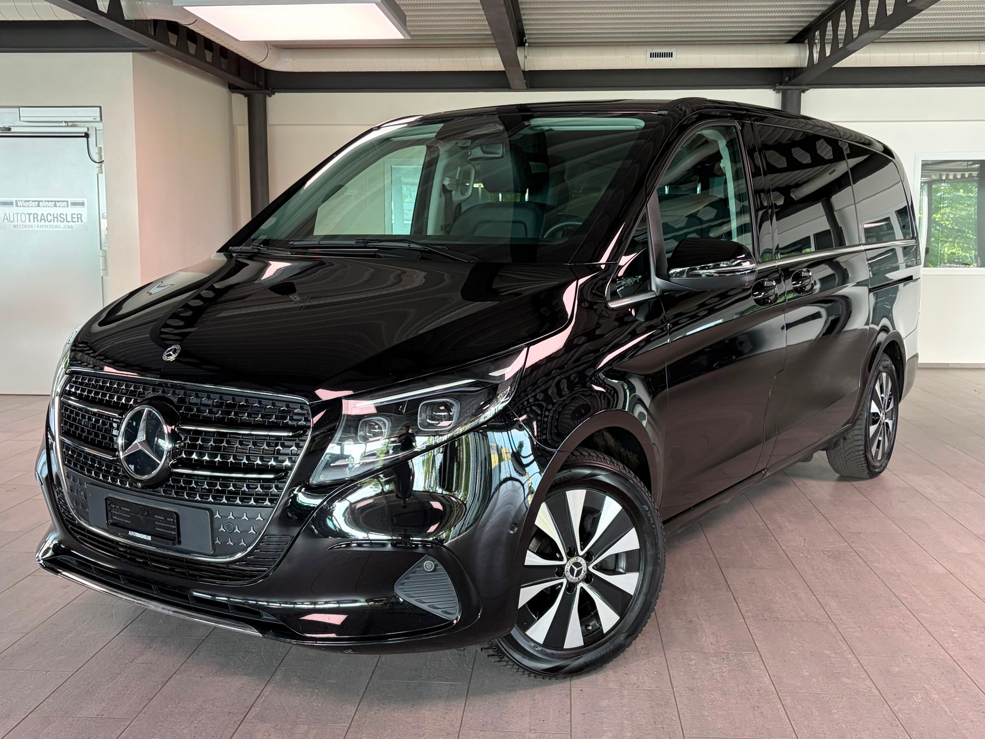 MERCEDES-BENZ V 250 d 4MATIC AVANTGARDE Lang (FL)-image-0