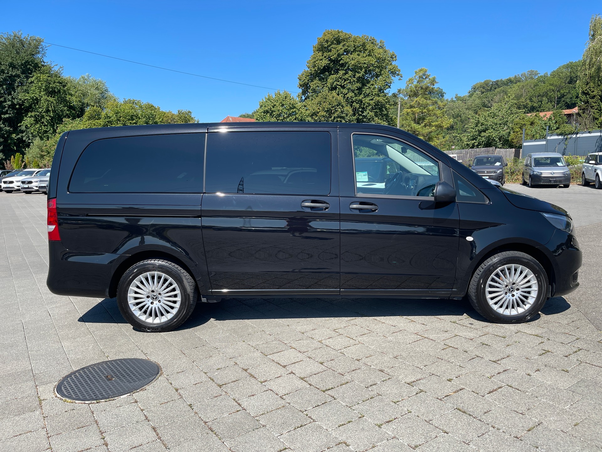 MERCEDES-BENZ Vito 116 CDI Lang Base Tourer 4Matic 9G-Tronic*9 Plätze-image-4