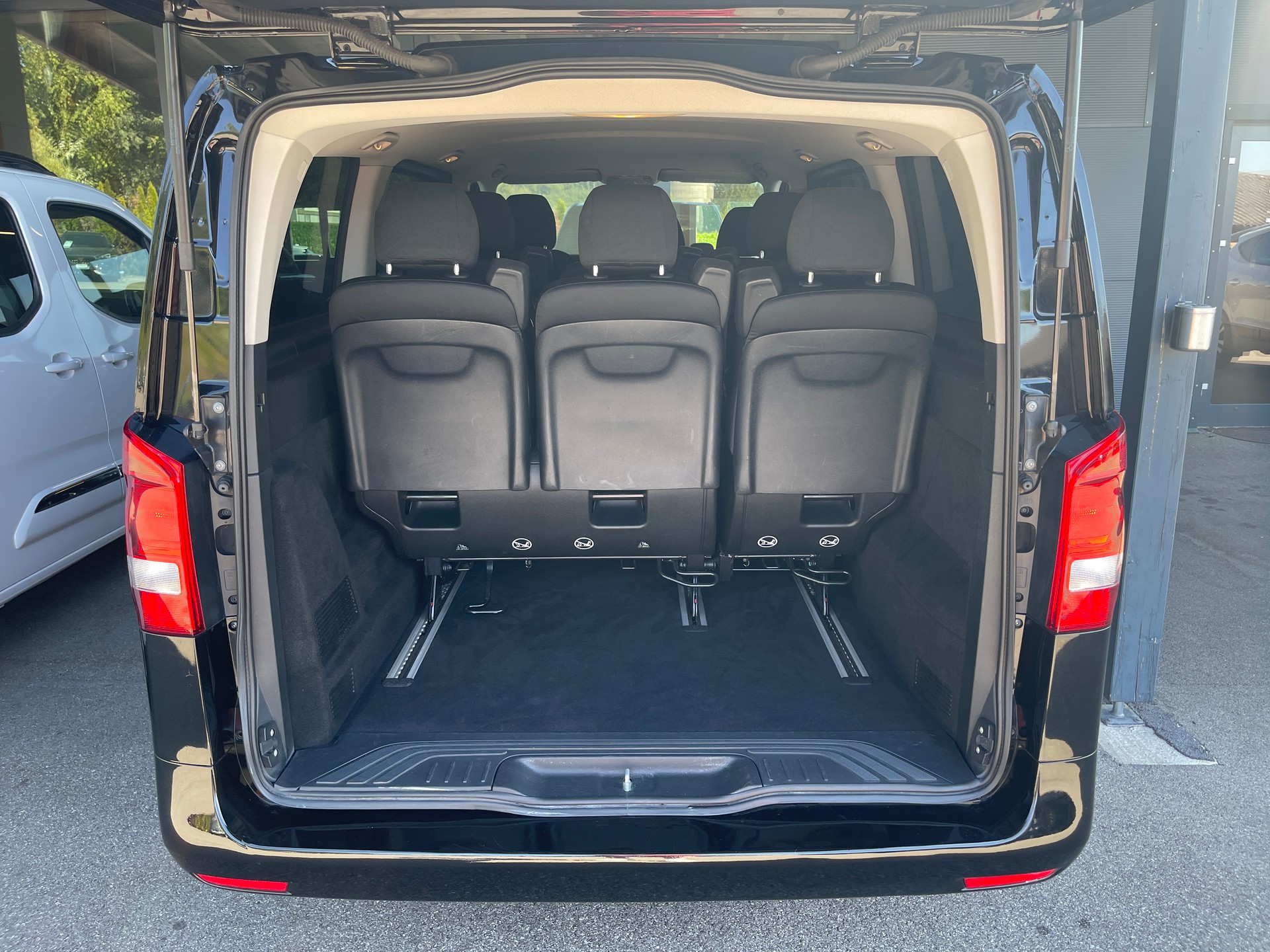 MERCEDES-BENZ Vito 116 CDI Lang Base Tourer 4Matic 9G-Tronic*9 Plätze-image-14