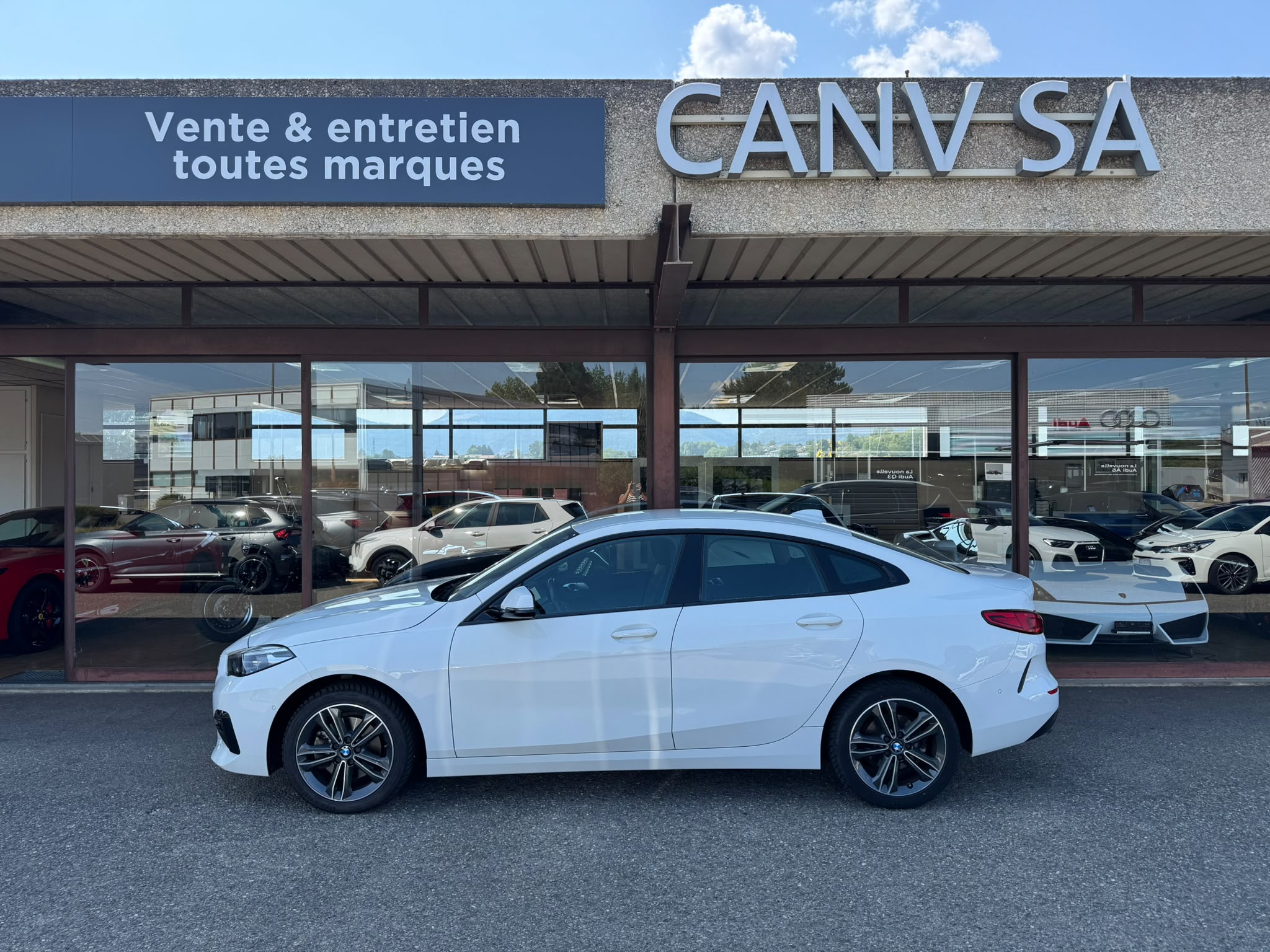Car photo
