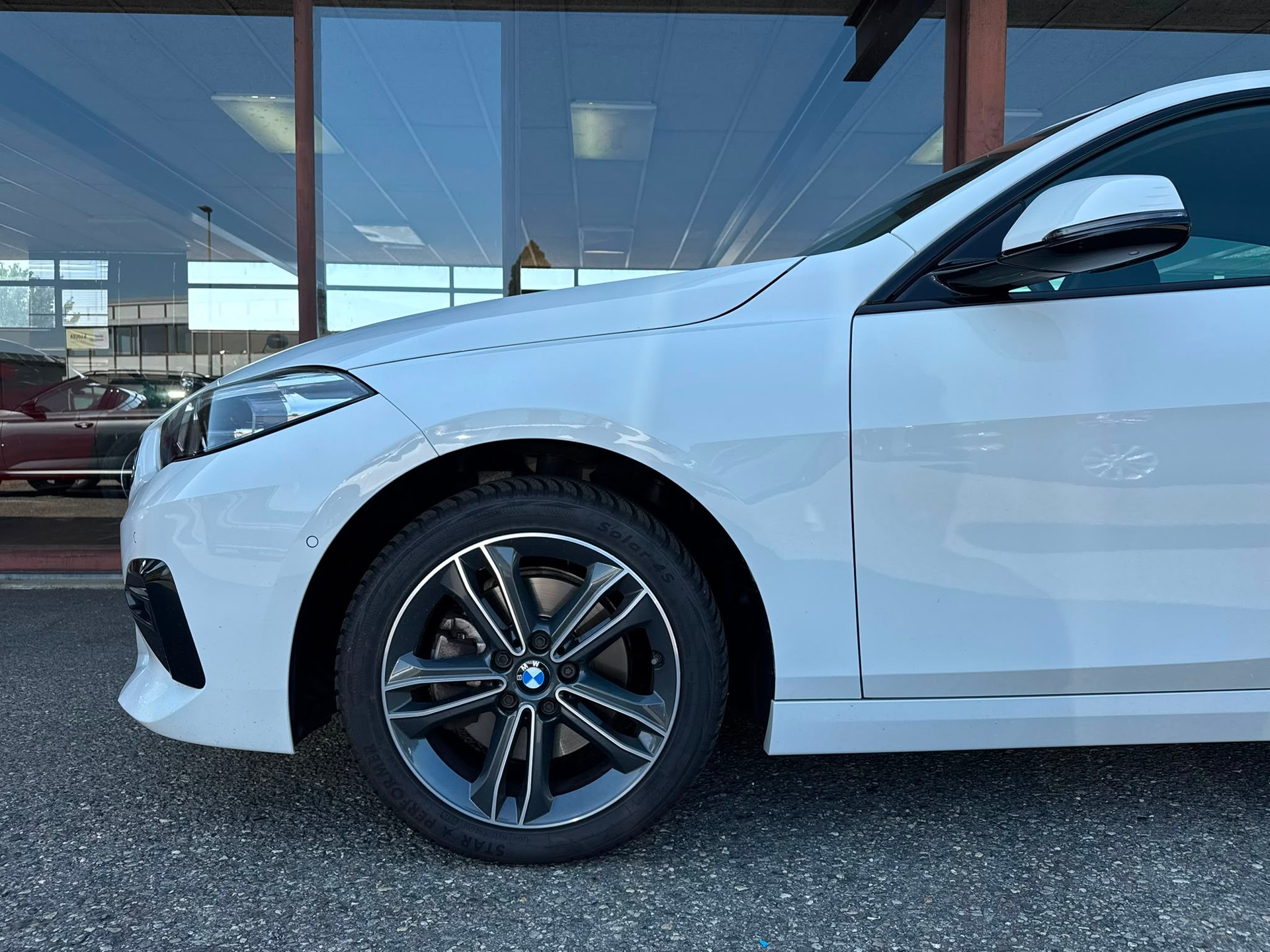 BMW 218d Gran Coupé Sport Line Steptronic-image-5