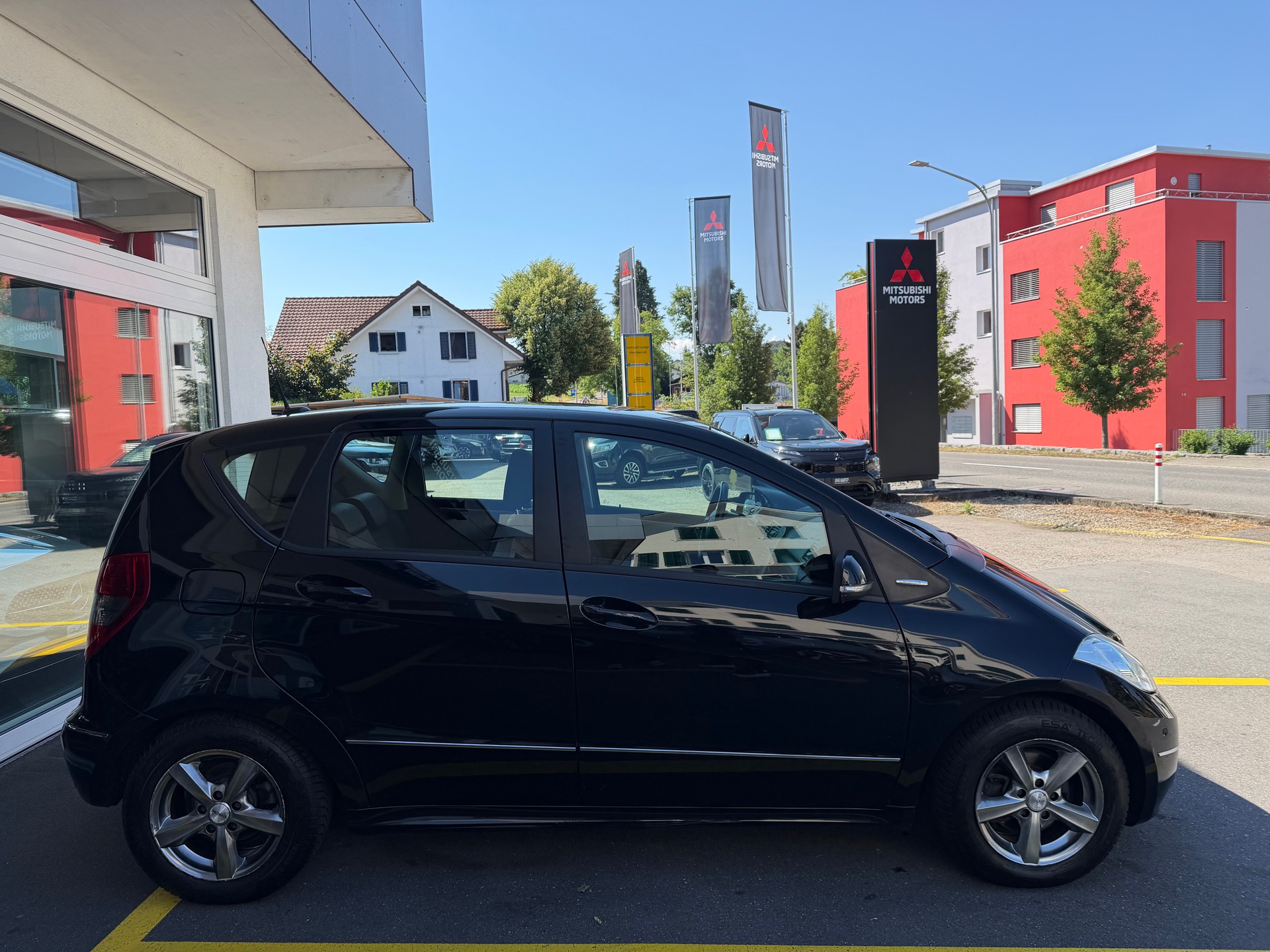 MERCEDES-BENZ A 180 Avantgarde Selection Autotronic-image-1