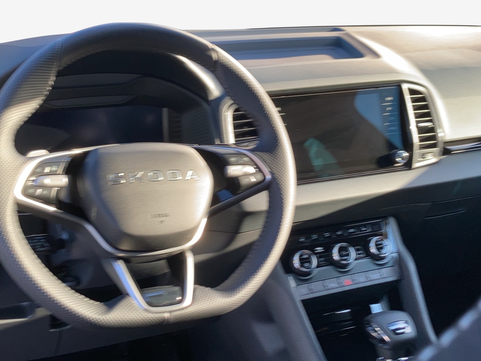 SKODA Karoq 2.0 TSI SportLine 4x4 DSG-image-8