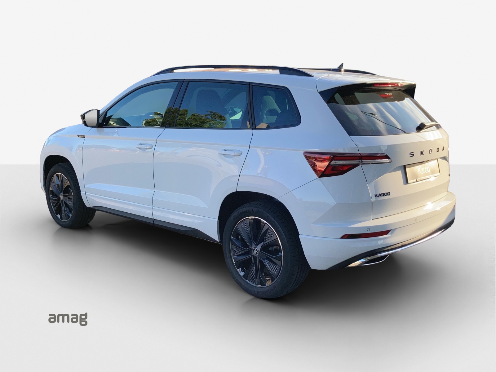 SKODA Karoq 2.0 TSI SportLine 4x4 DSG-image-2