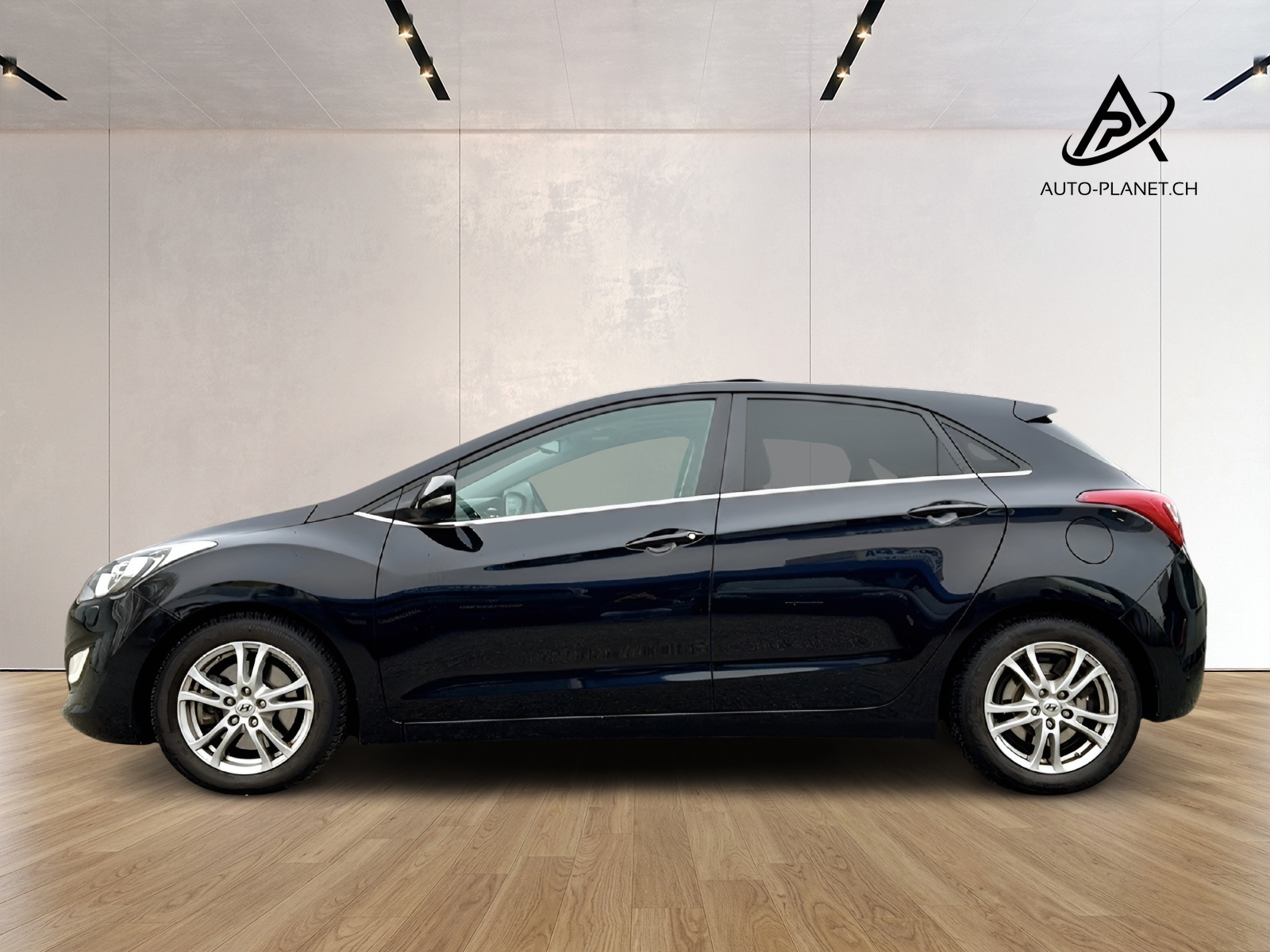 HYUNDAI i30 1.6 CRDi Vertex-showroom-element-1