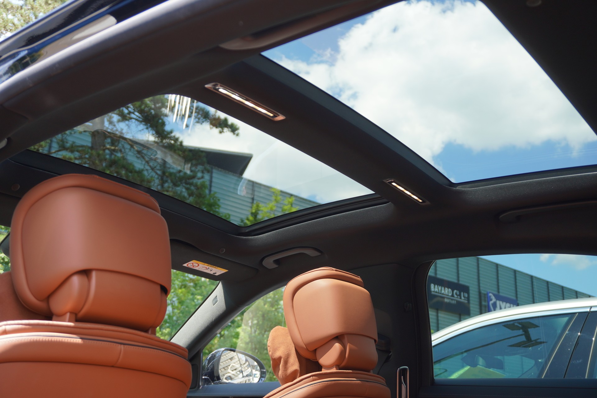 MERCEDES-BENZ S 580 e L 4Matic 9G-Tronic-image-14