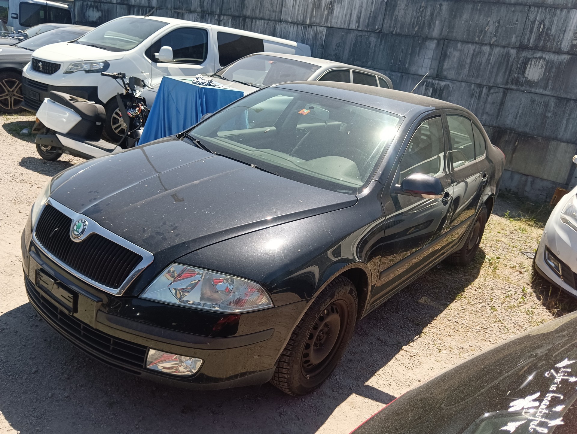 SKODA OCTAVIA-image-1