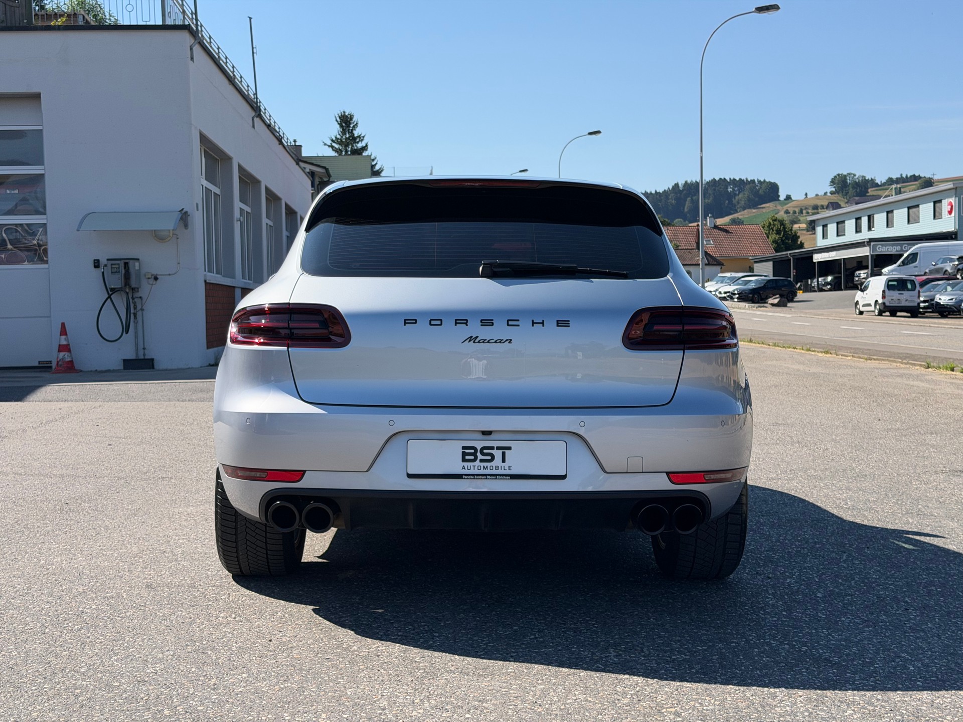 PORSCHE Macan PDK-image-3