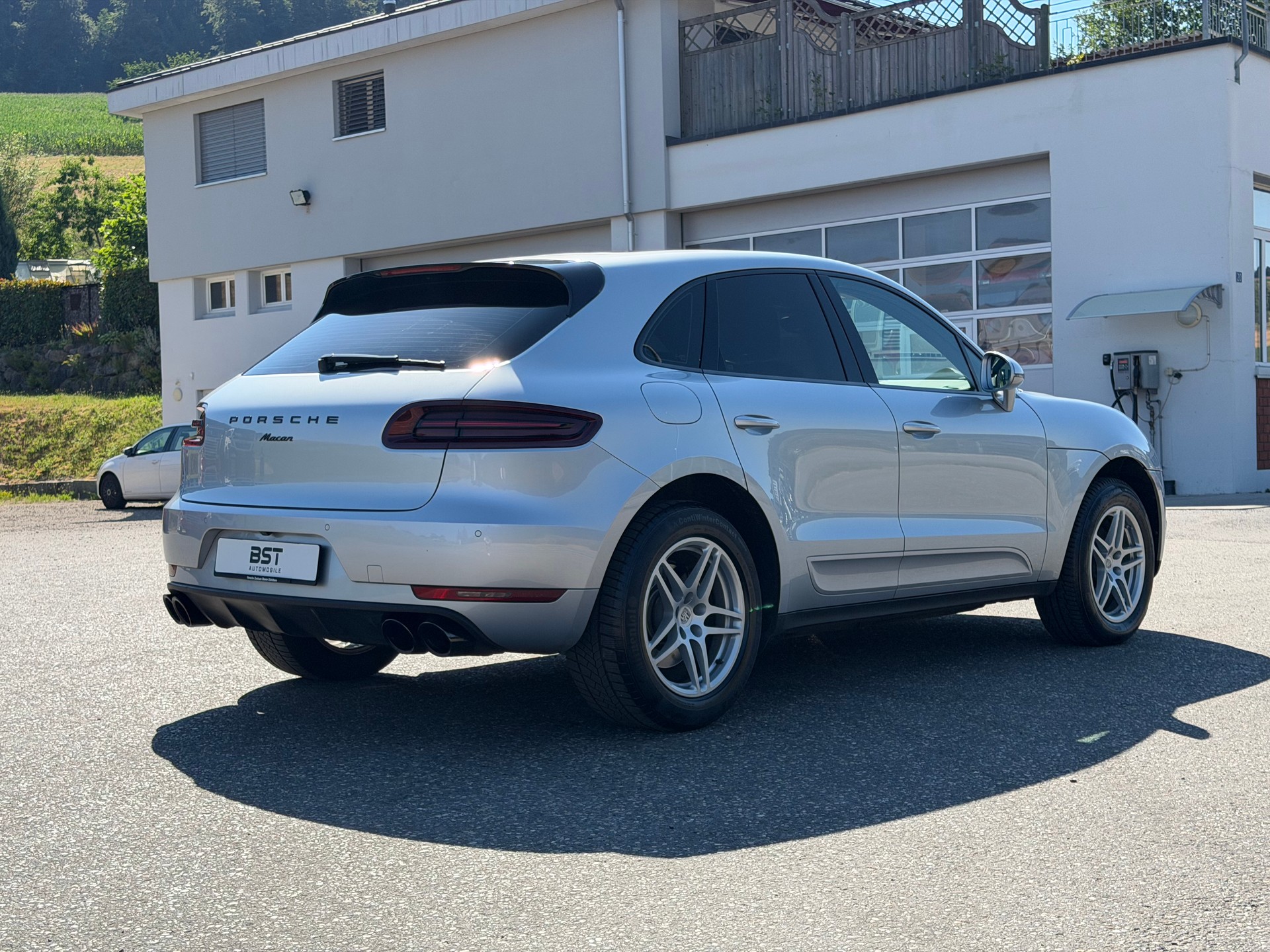 PORSCHE Macan PDK-image-4