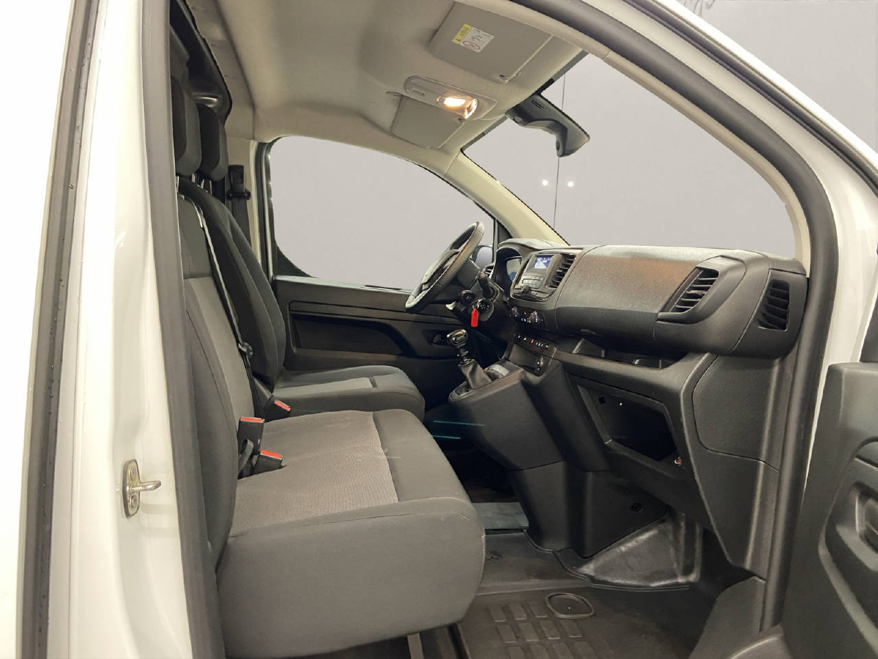 PEUGEOT Expert Kaw. Standard 1.5 BlueHDi 120 S/S-image-12