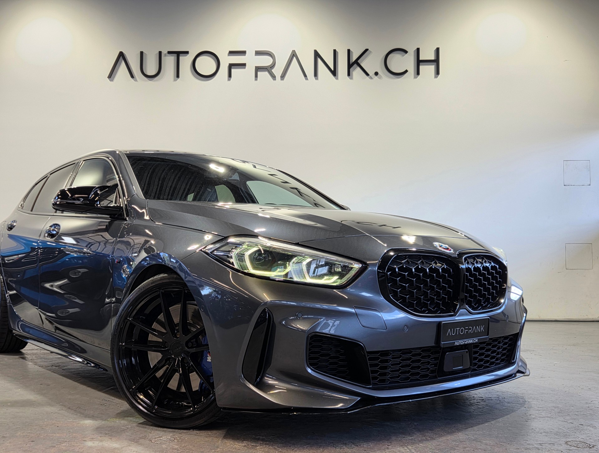 BMW M135i xDrive-image-2