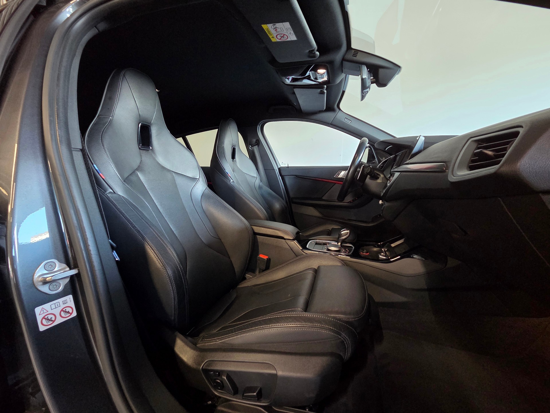 BMW M135i xDrive-image-4